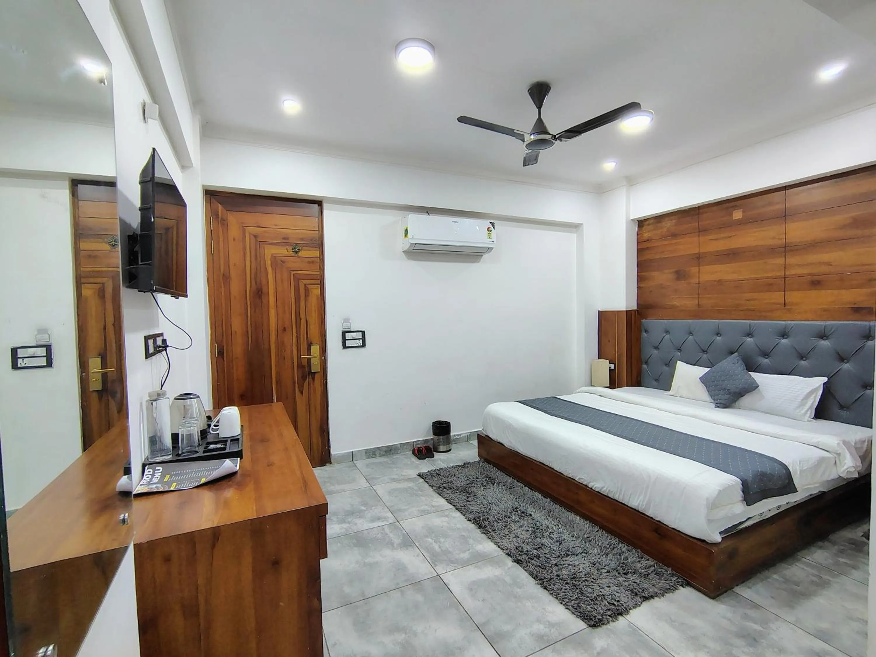 Bed in Hotel Tapovan Hills