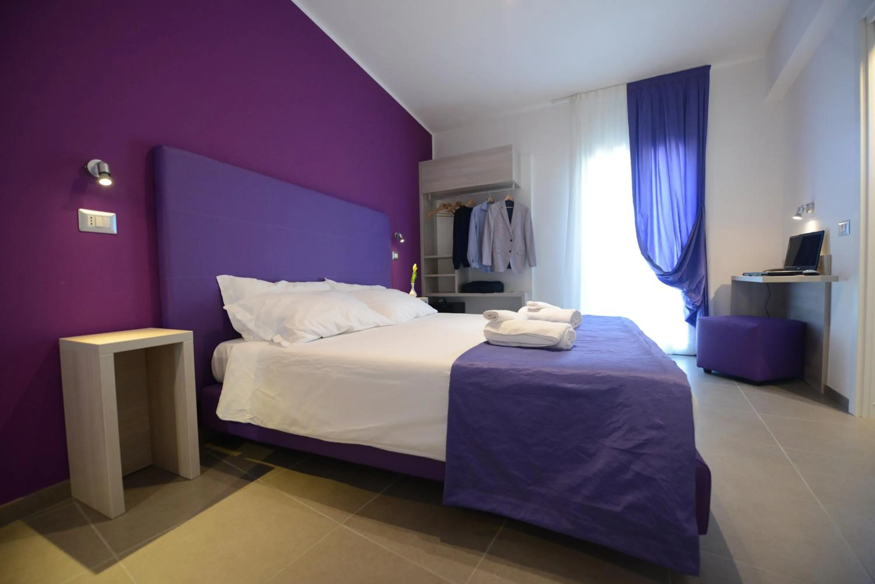 Day, Bed in Hotel Nuova Orchidea