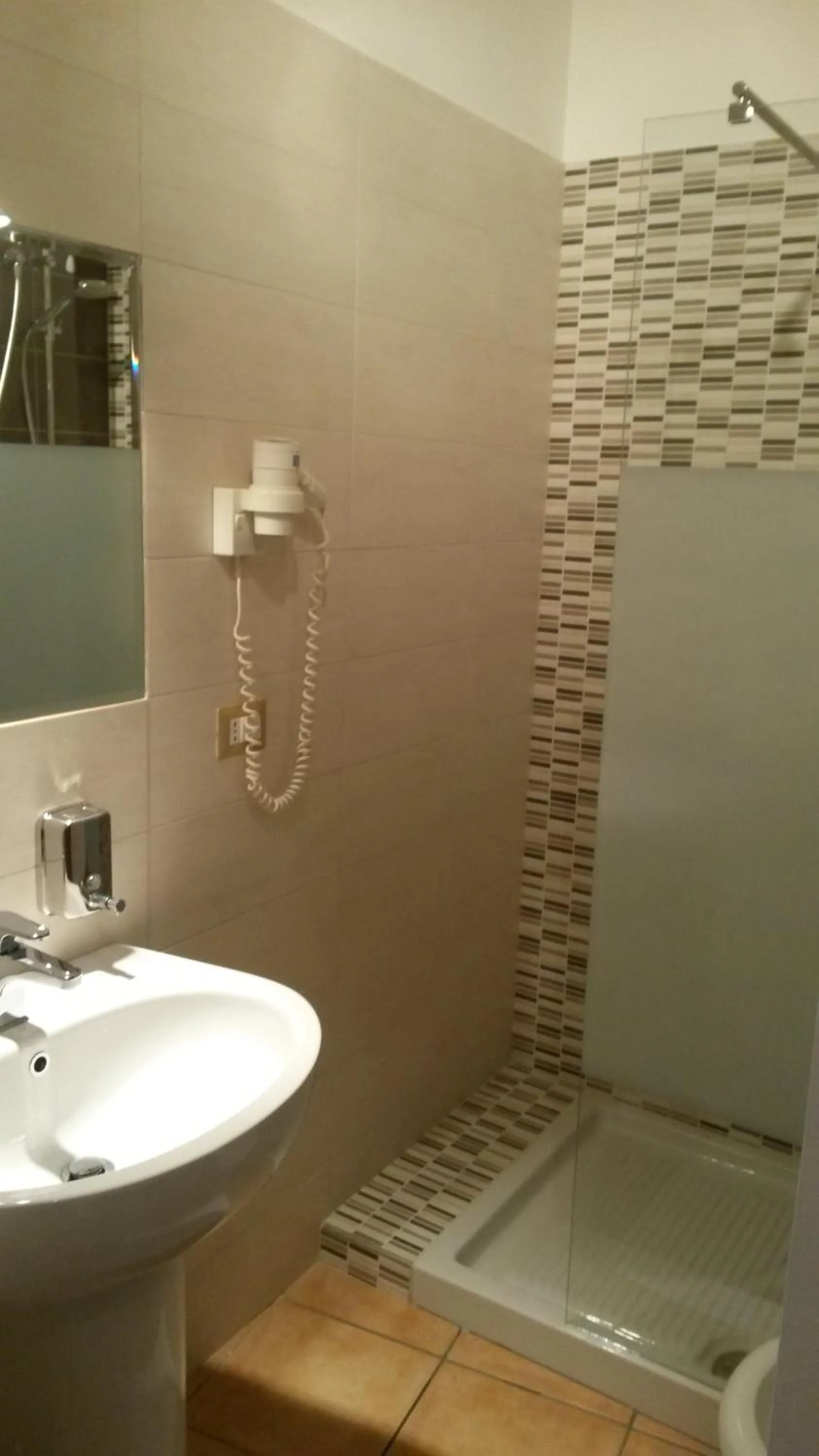 Bathroom in Hotel Nuova Orchidea