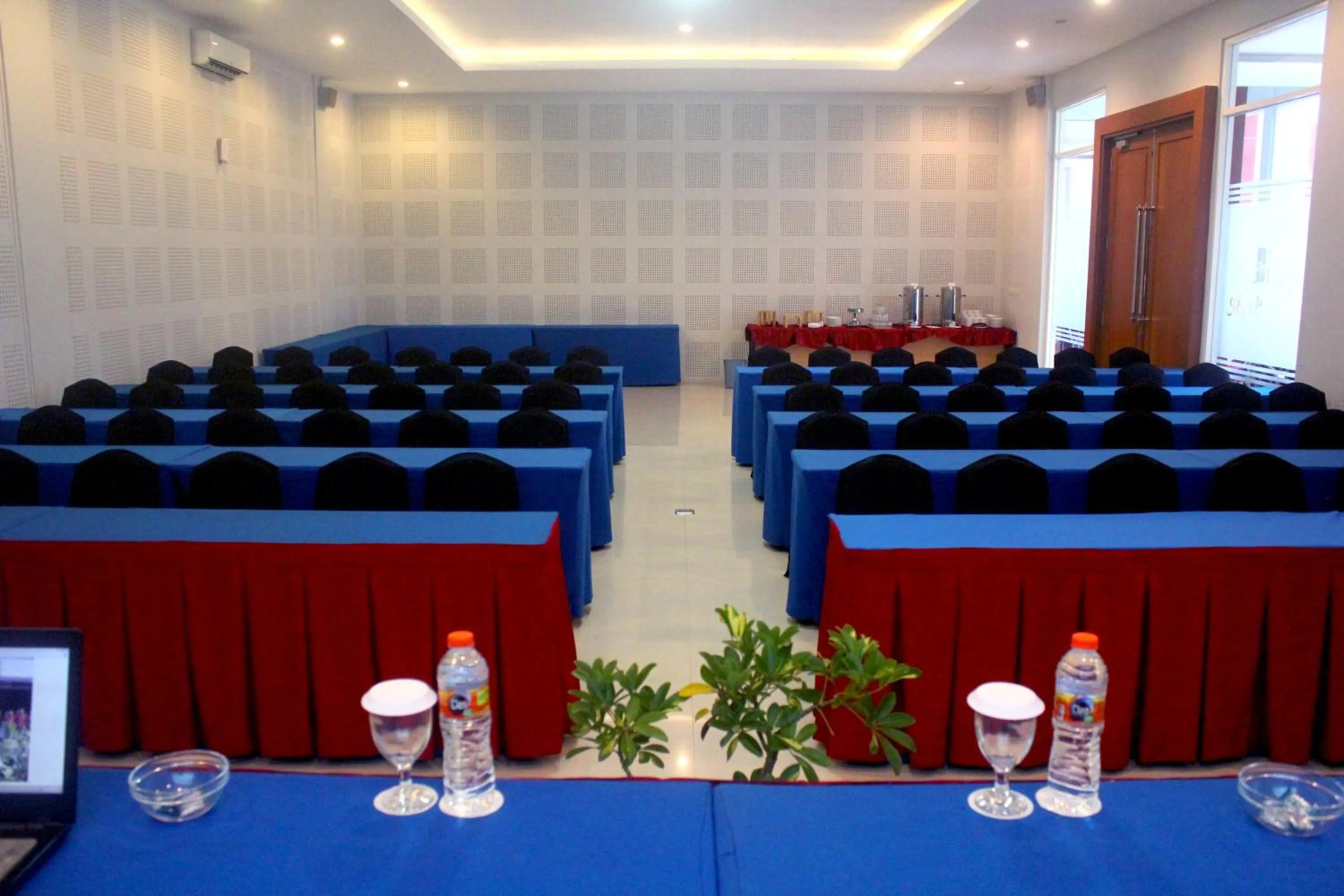 Banquet/Function facilities in Prima SR Hotel & Convention Yogyakarta