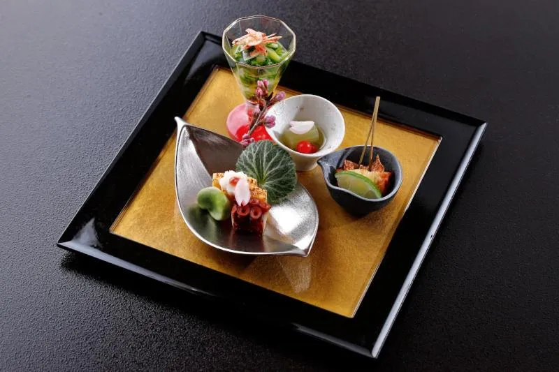 Food close-up in Ryokusuitei