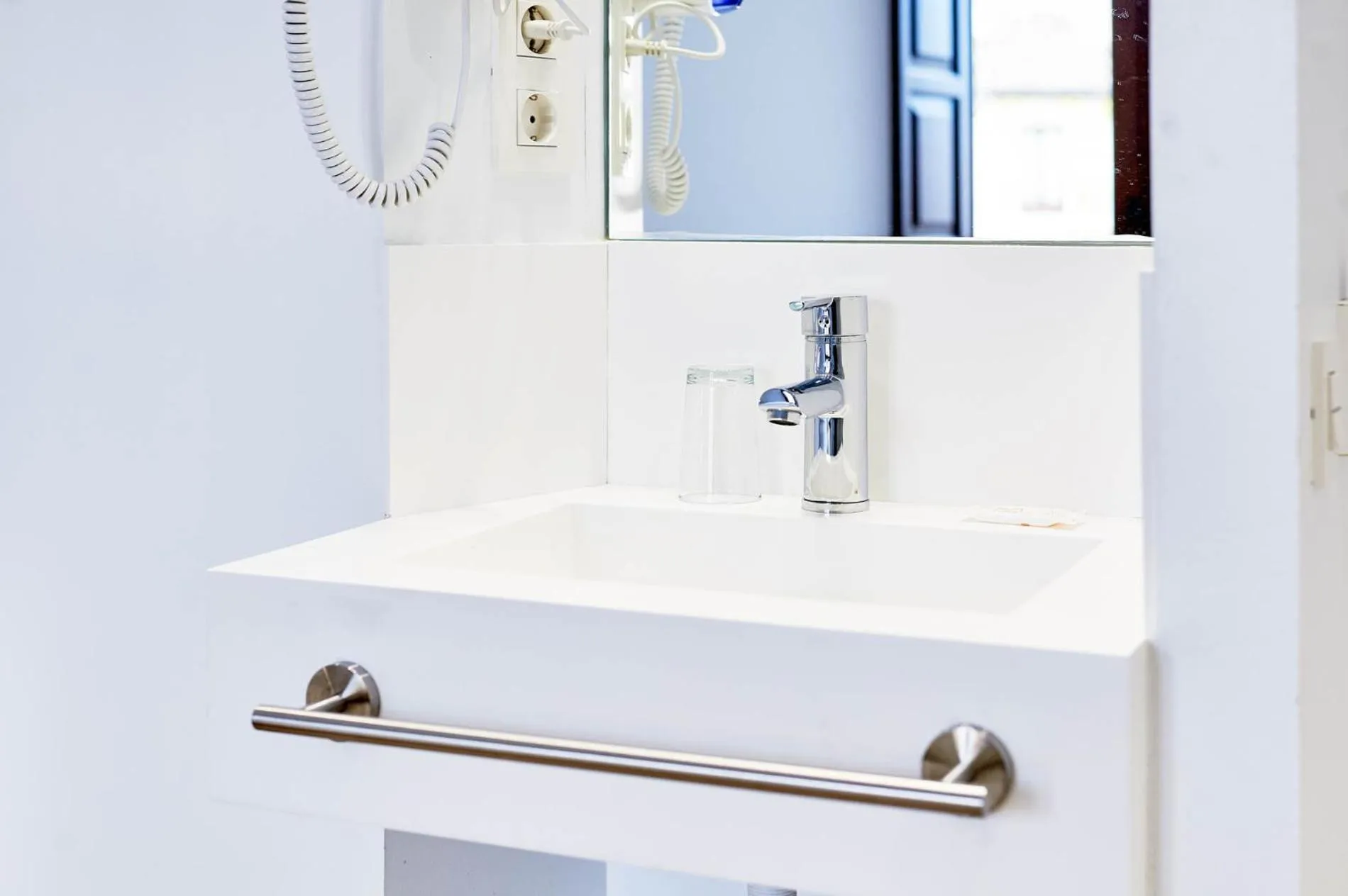 Bathroom in AMC Granada Hostal