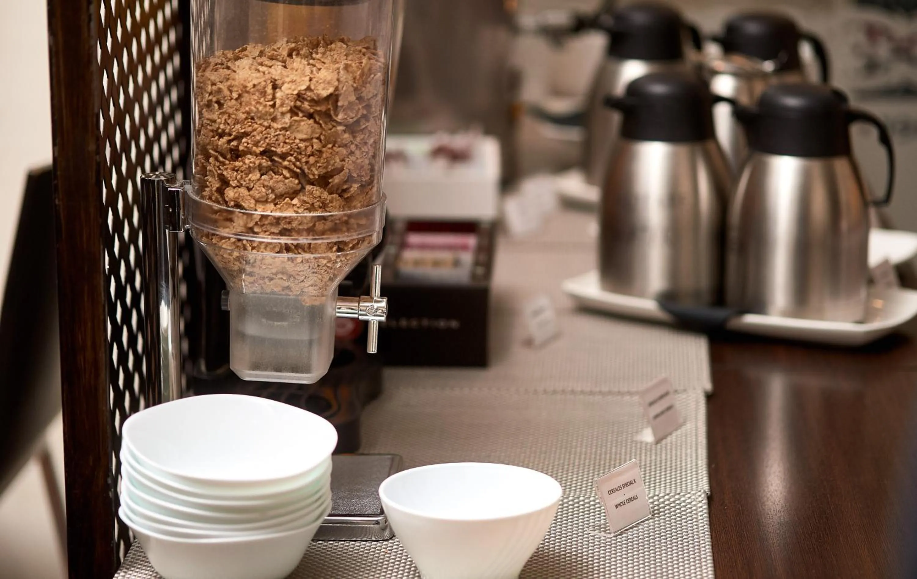 Buffet breakfast in AMC Granada Hostal