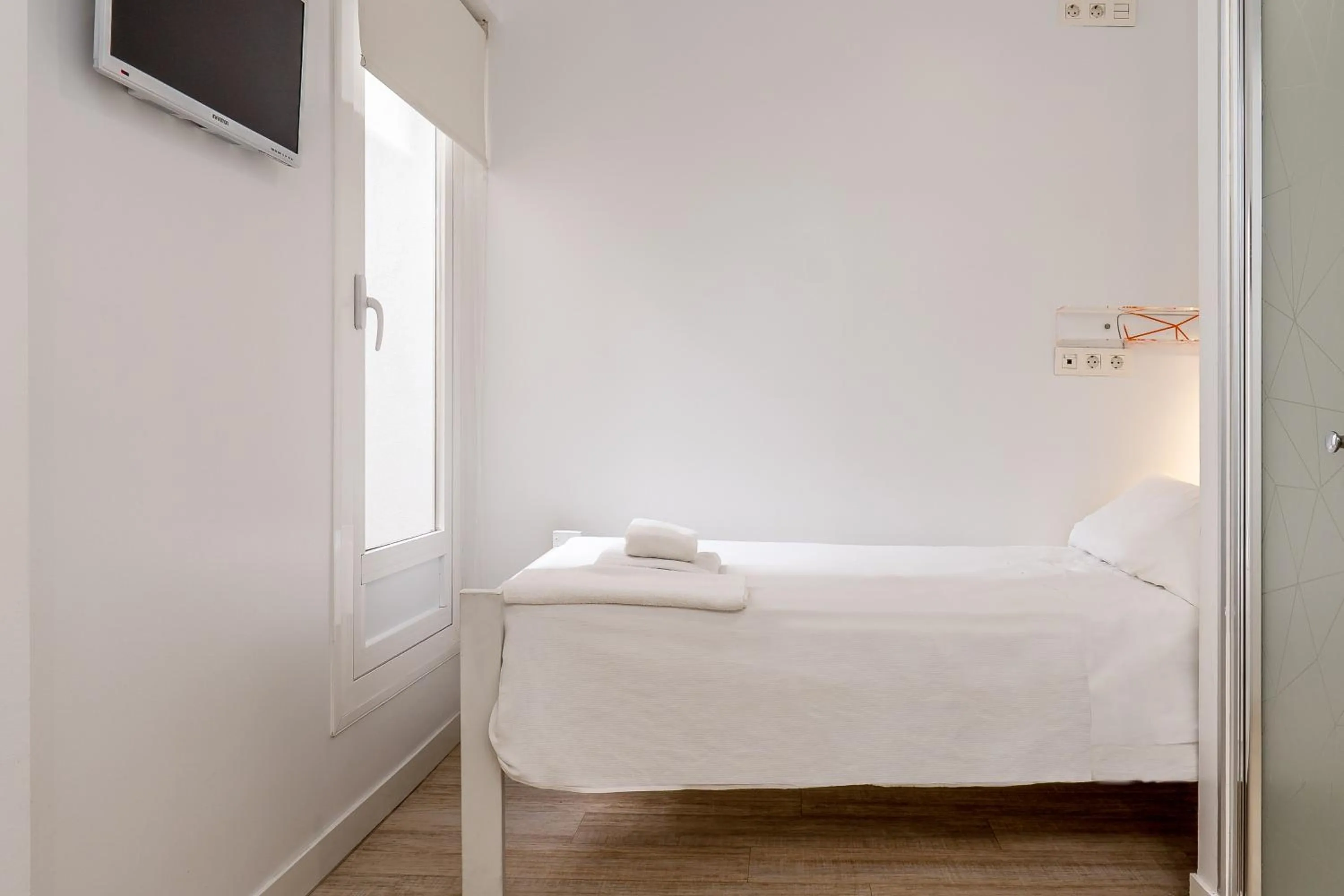 Bed in AMC Granada Hostal