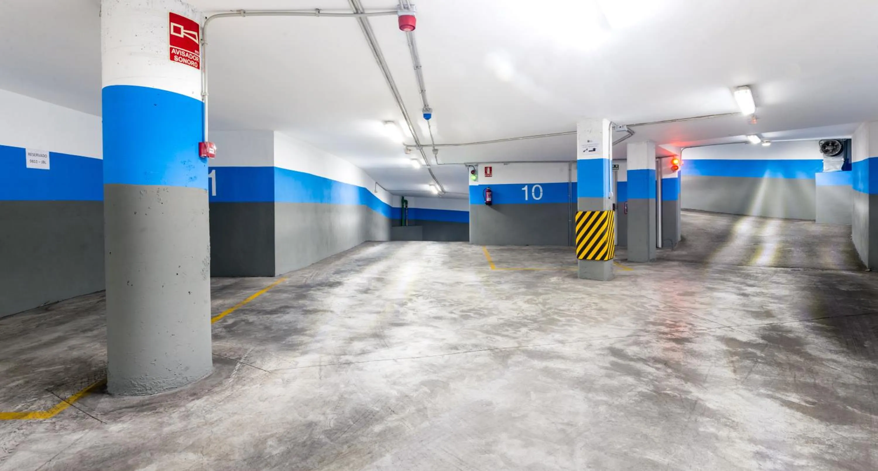 Area and facilities in AMC Granada Hostal