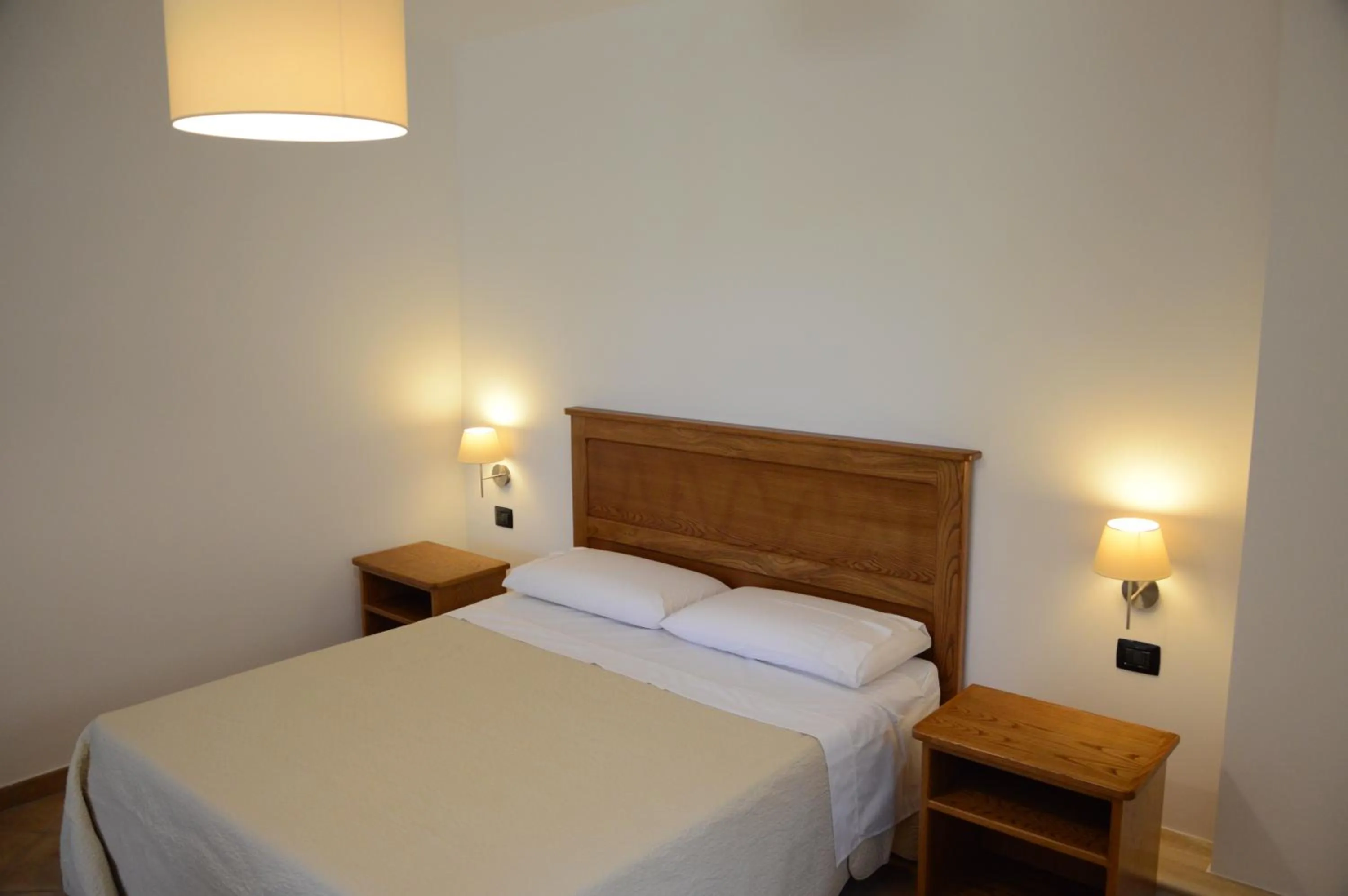 Photo of the whole room, Bed in Villa D'Aquino