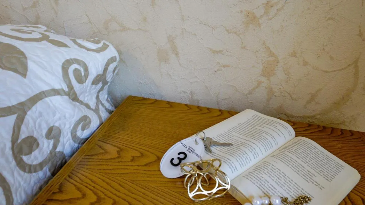 Bedroom, Bed in Villa D'Aquino