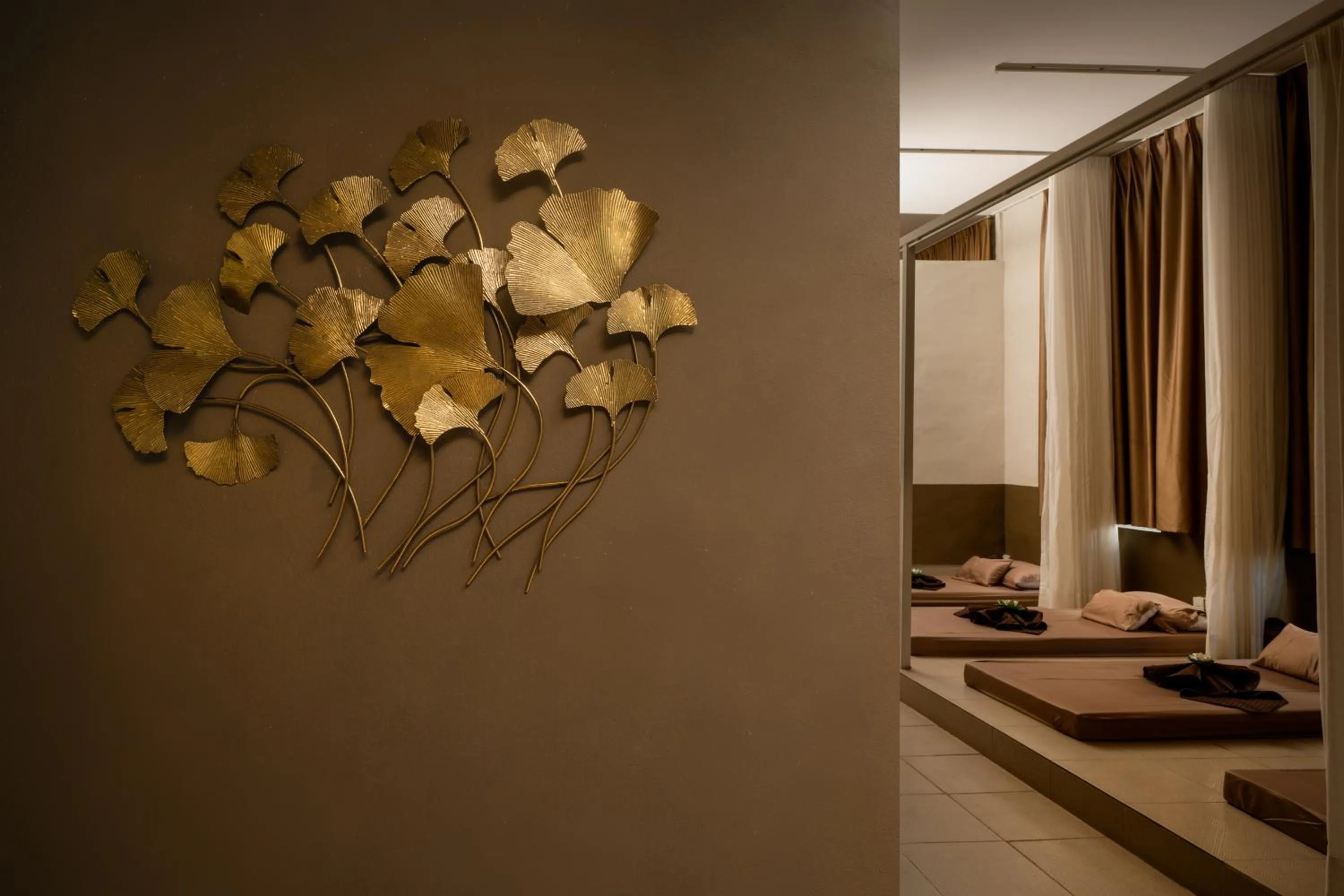 Massage in Ali Grand Hotel