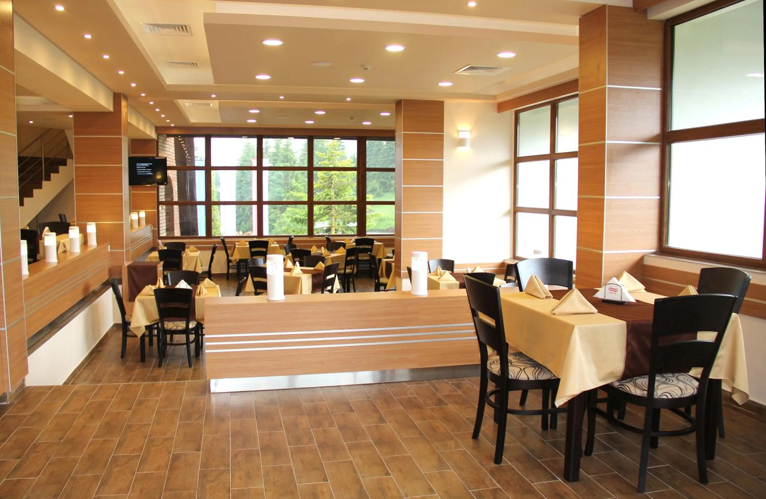 Restaurant/places to eat in Hotel Coop Rozhen