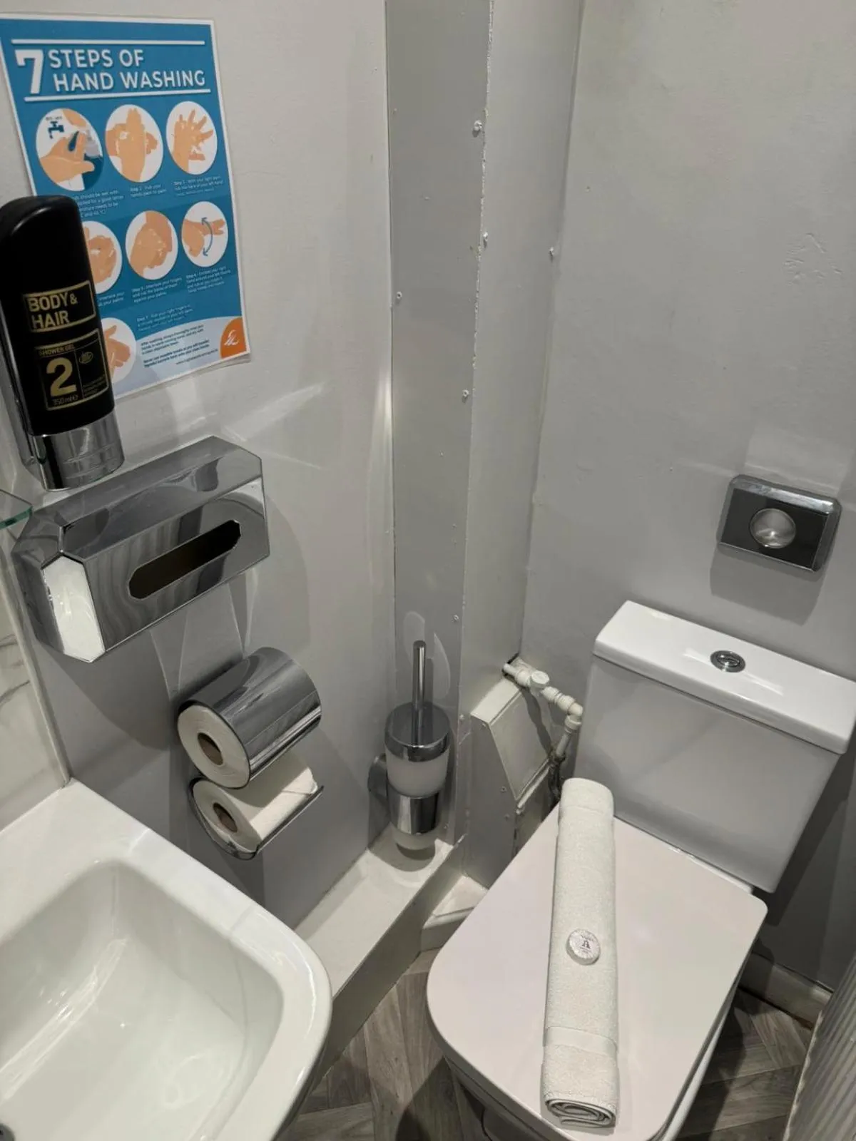 Bathroom in OYO Watton Vibe Hotel