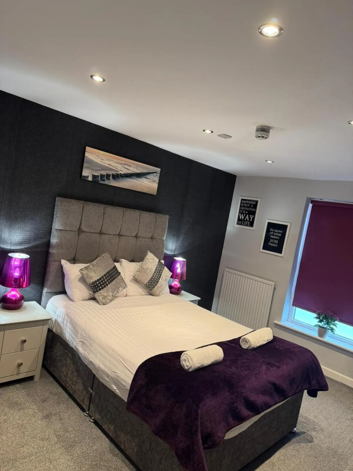 Bedroom, Bed in OYO Watton Vibe Hotel