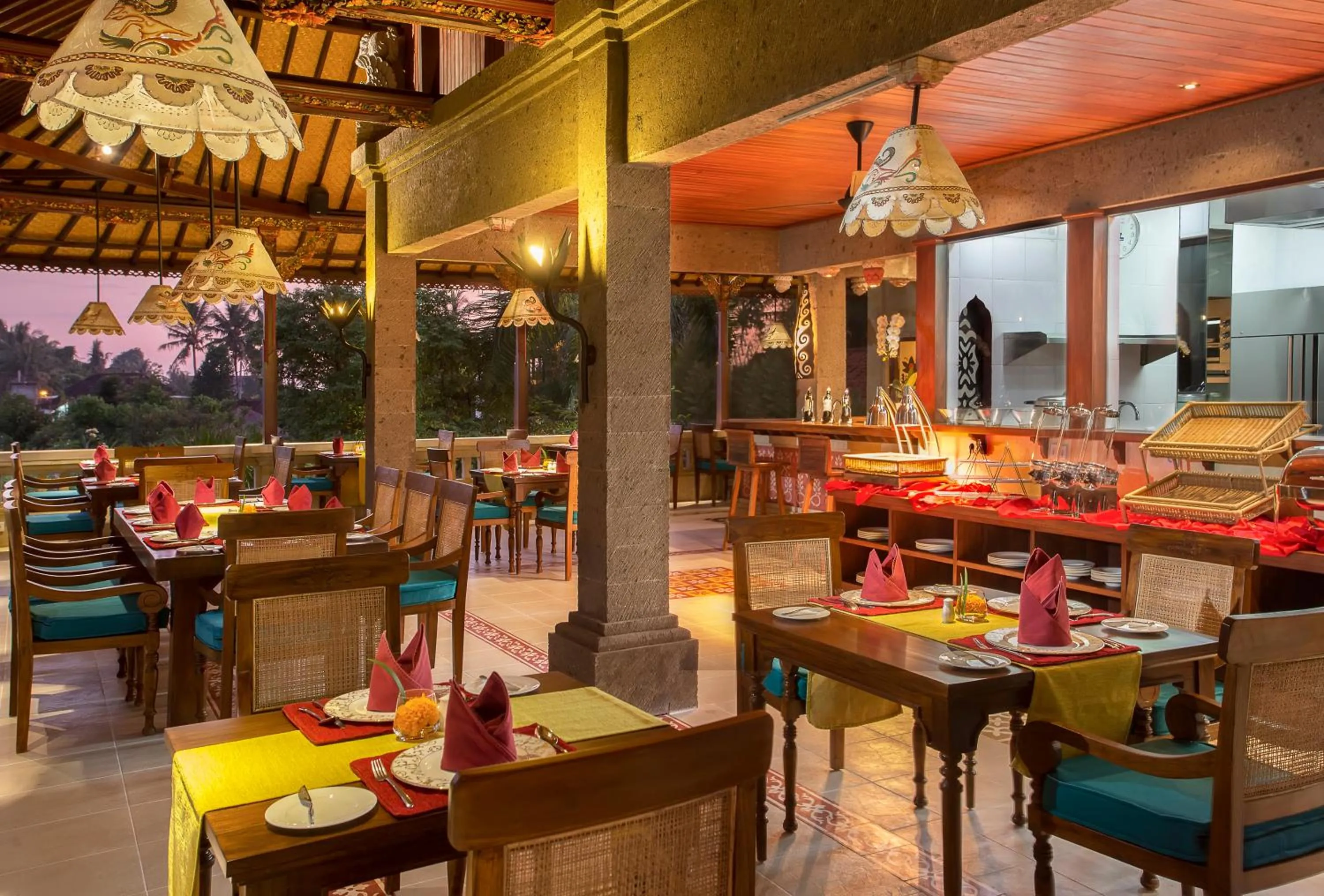 Restaurant/places to eat in Dwaraka The Royal Villas