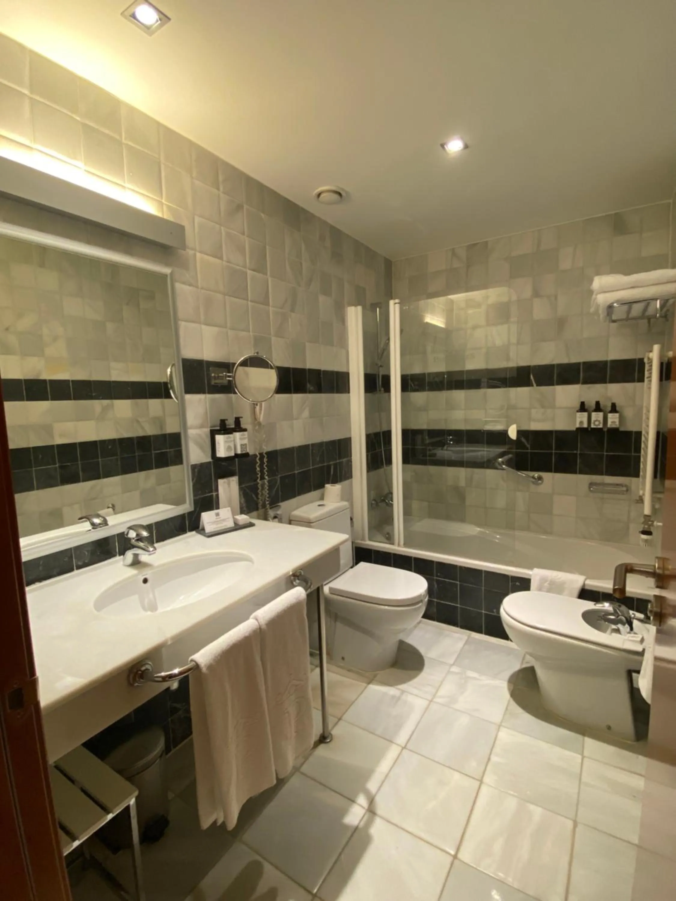 Bathroom in Parador De La Seu D'urgell