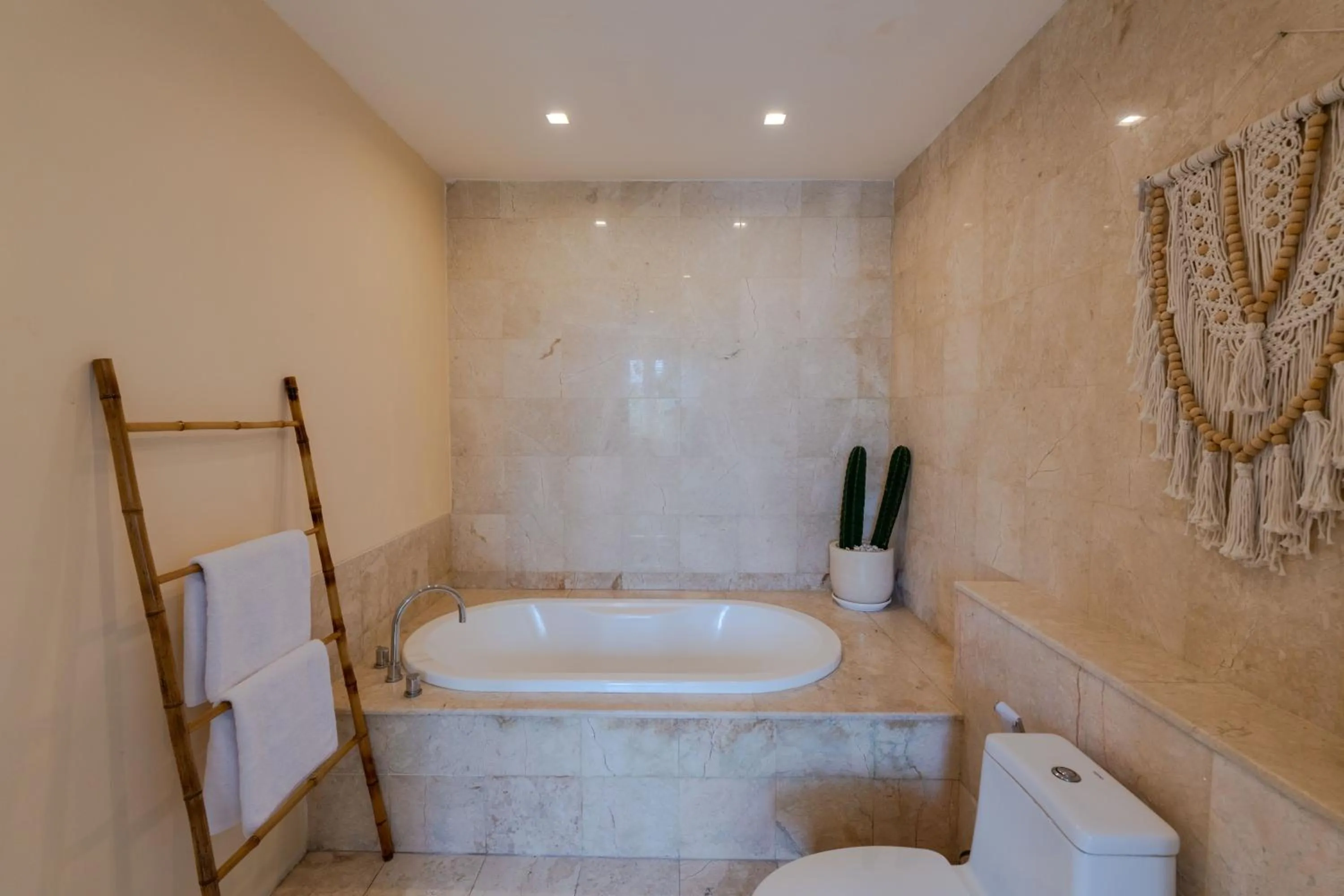 Bath in Boholuma Villas by Pertama Management