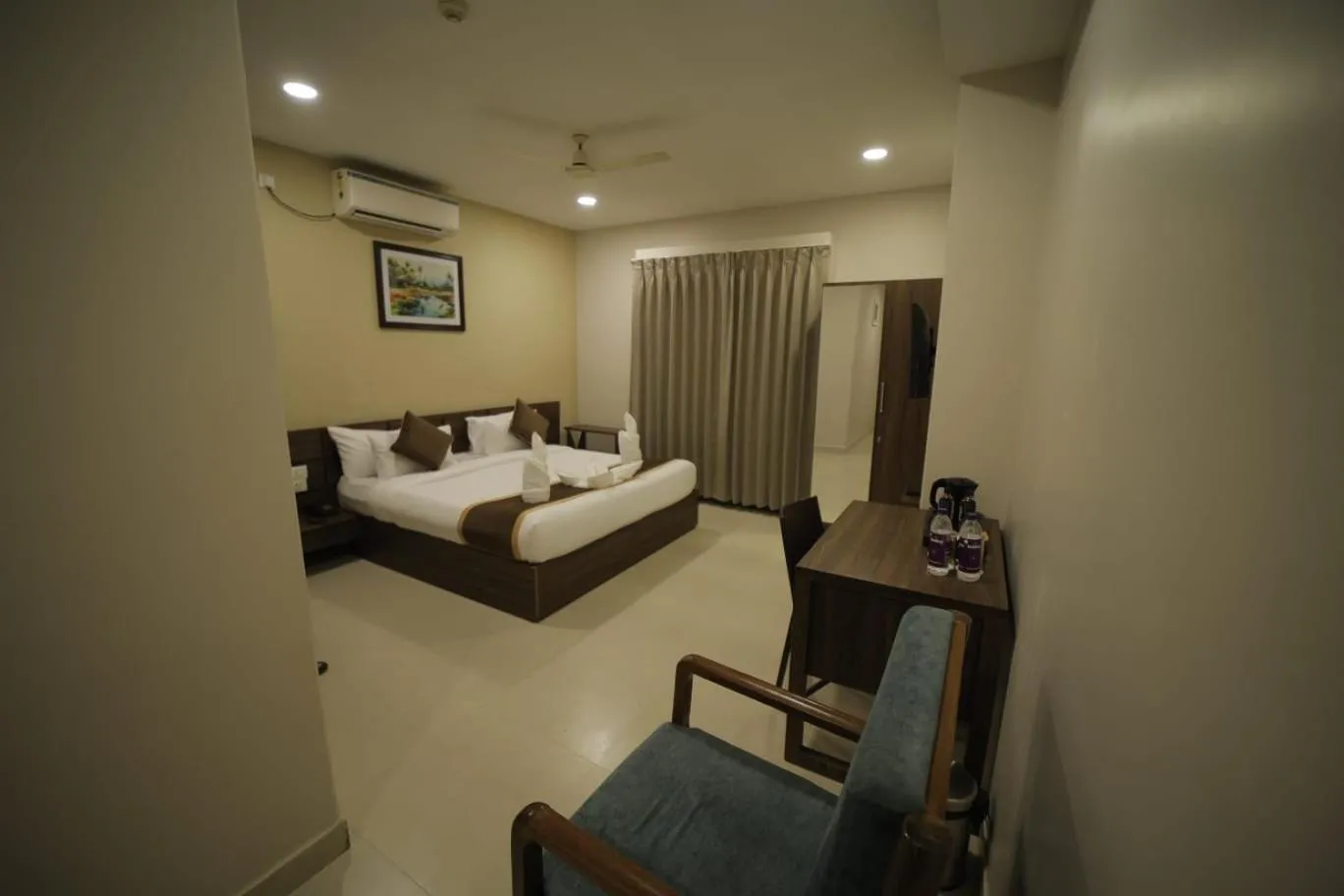 Bed in Hotel Patel INN
