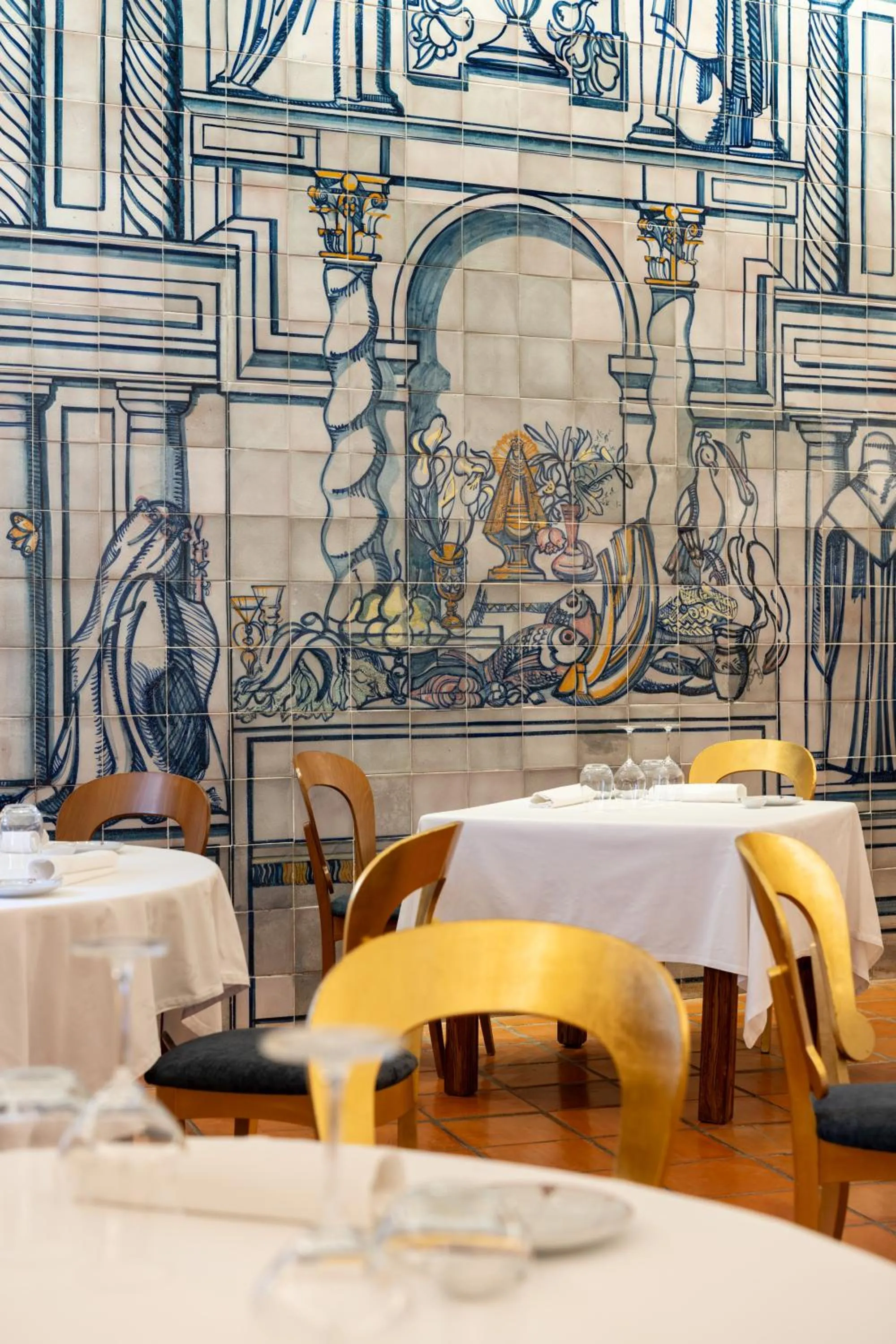 Restaurant/places to eat in Parador de Trujillo
