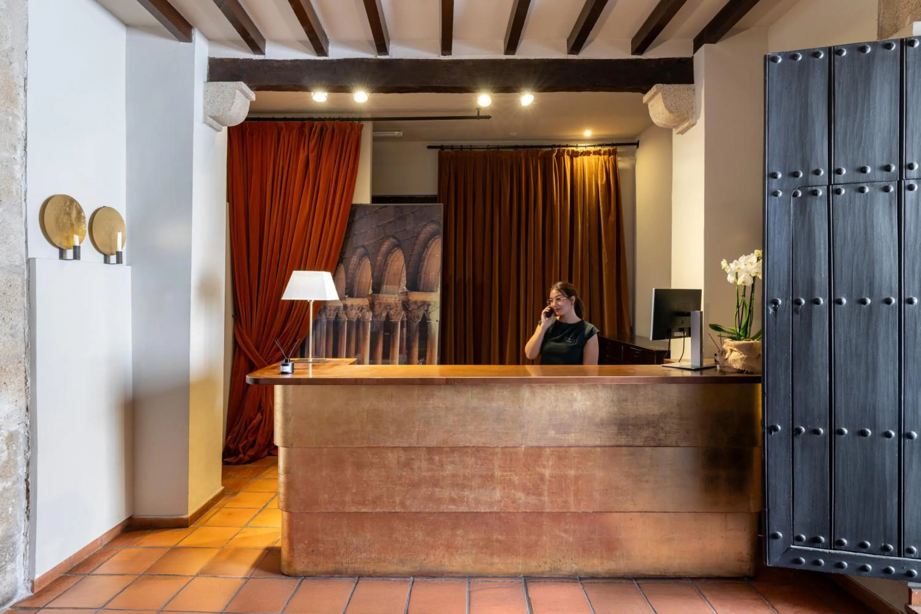 Lobby or reception in Parador de Trujillo