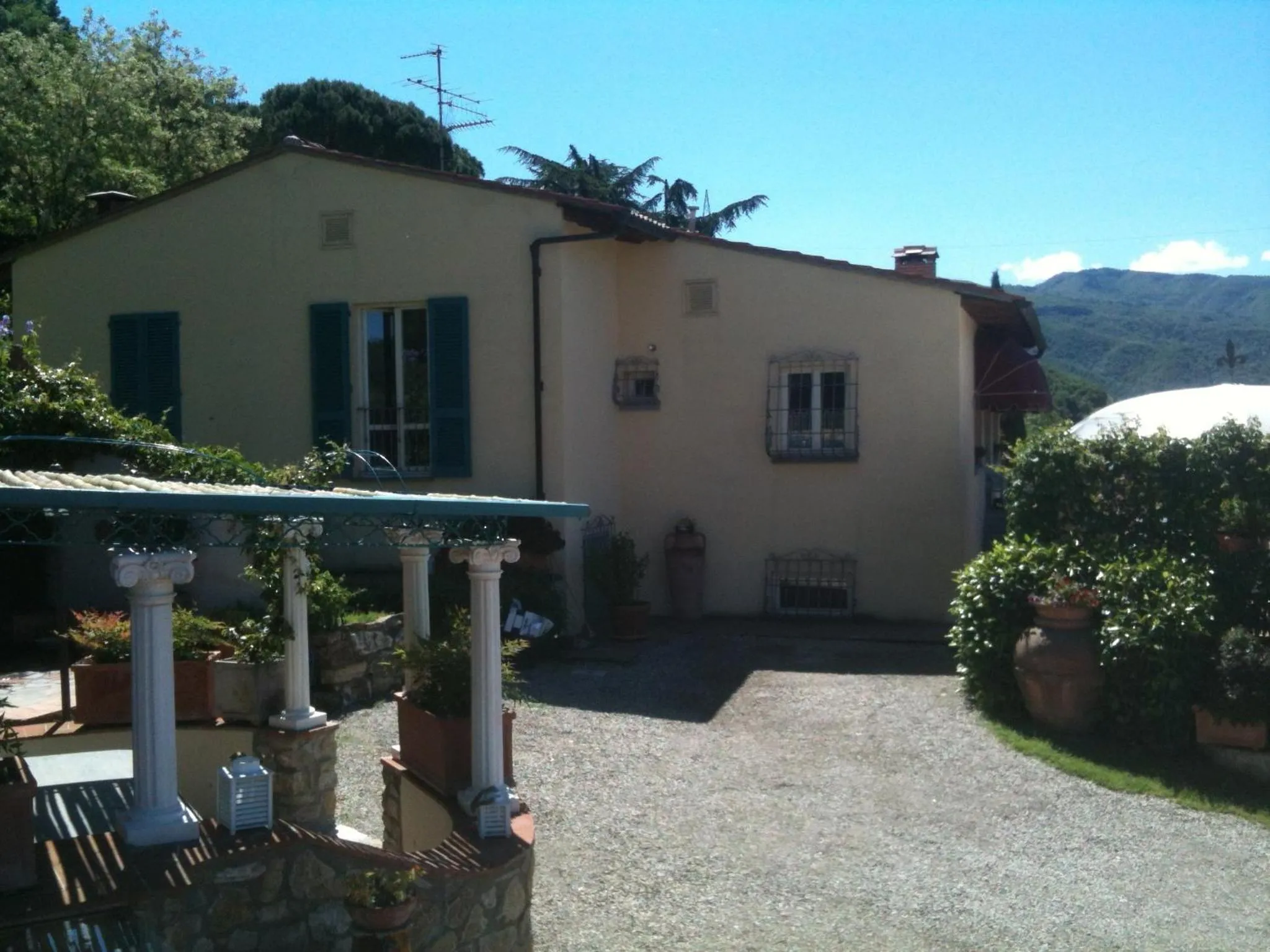 Facade/entrance in B&B Pino del Capitano