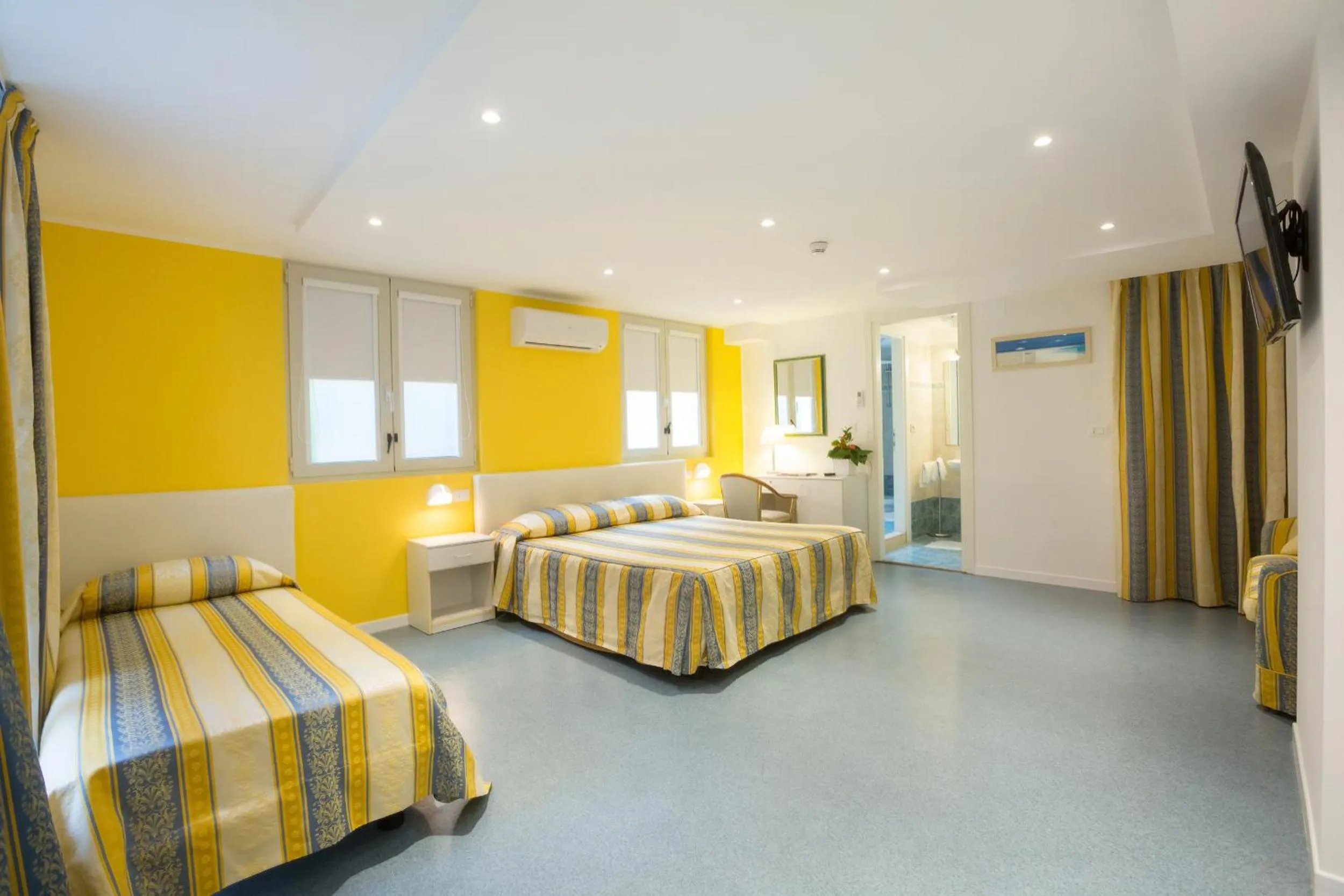 Photo of the whole room in Hotel Adria sul Mare