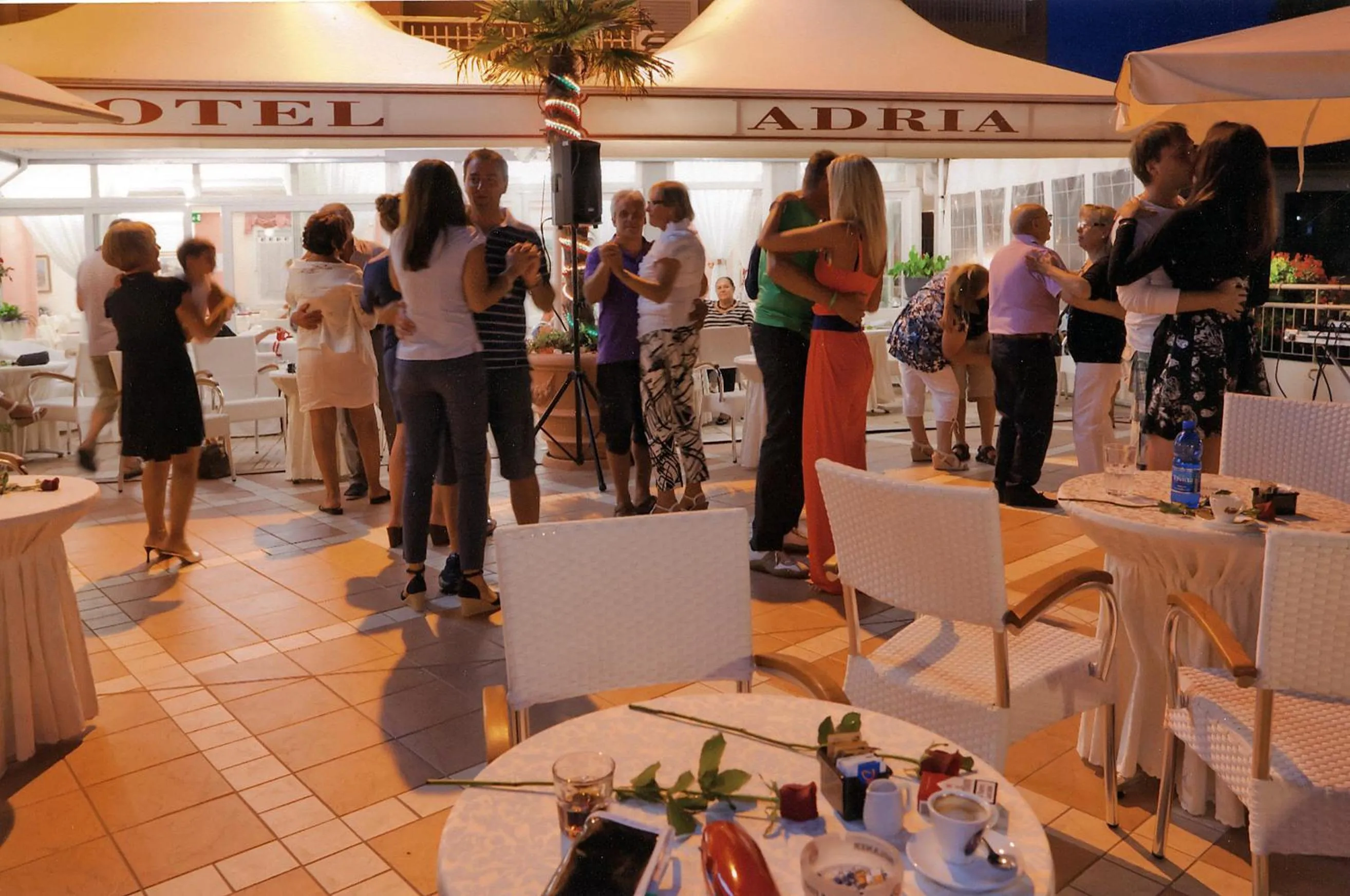 group of guests in Hotel Adria sul Mare