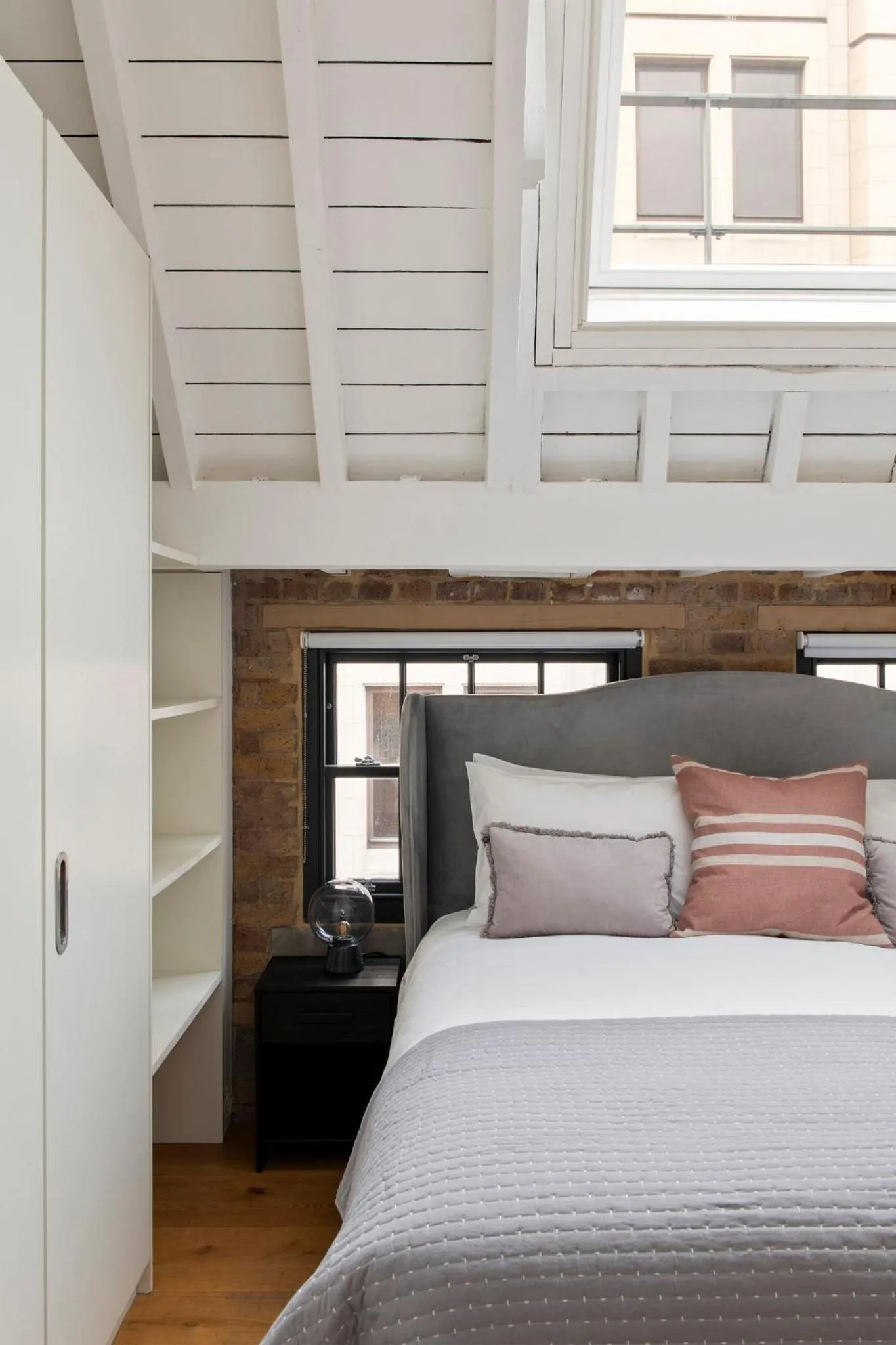 Photo of the whole room in COVE Arne Street