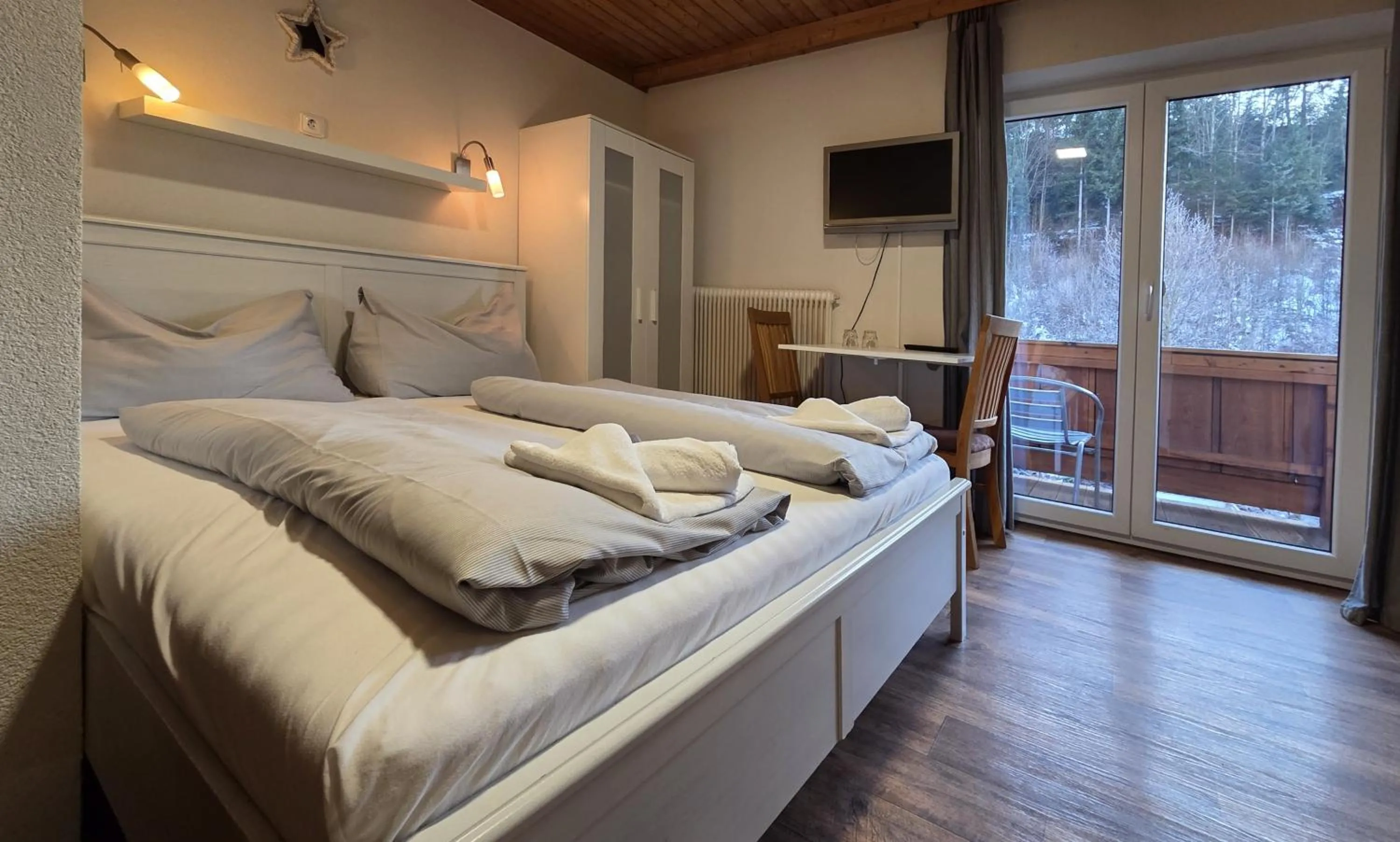 Bed in Pension Tyrol Maria Alm