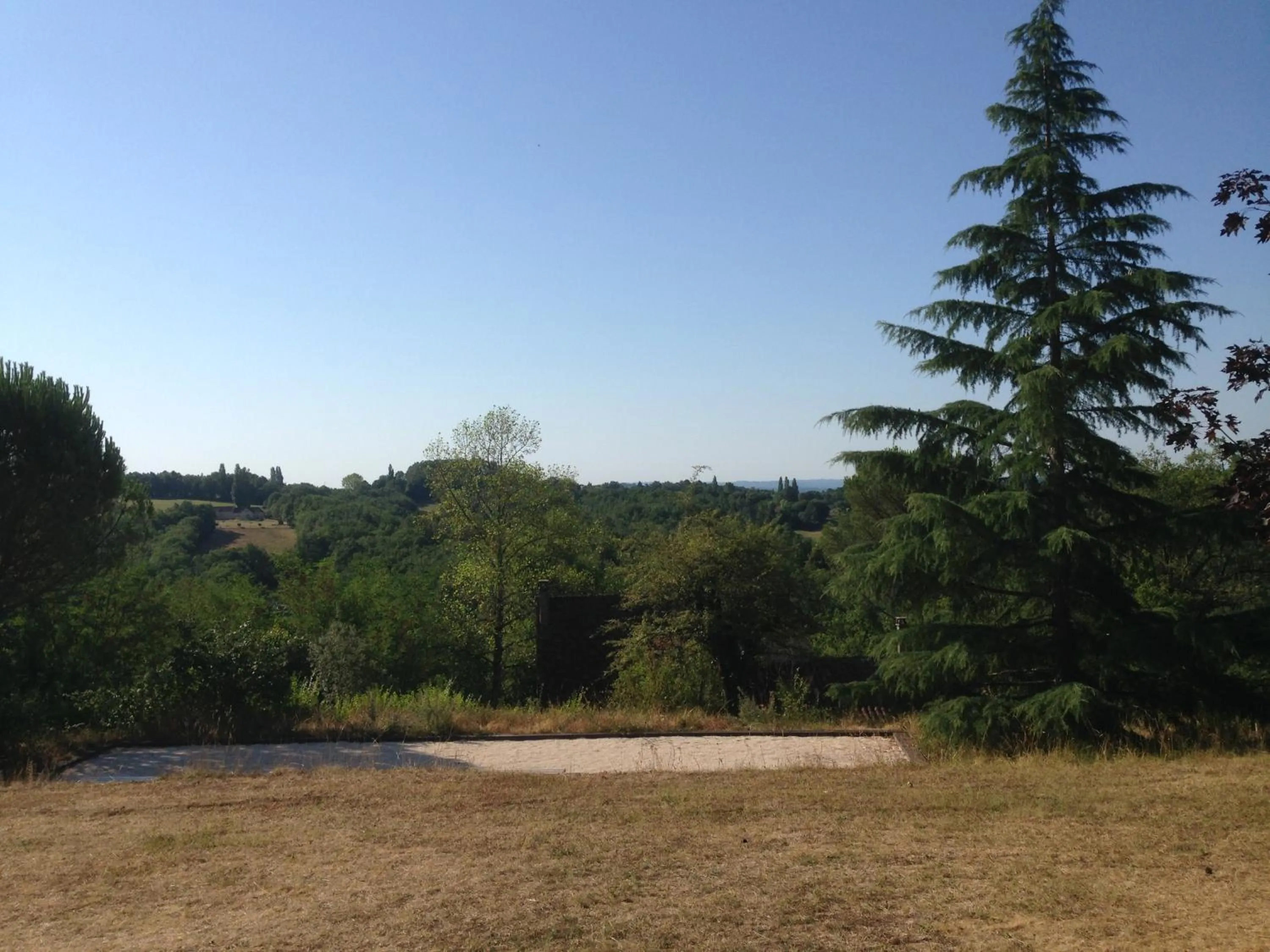Garden view in Lo Petit Cretsou