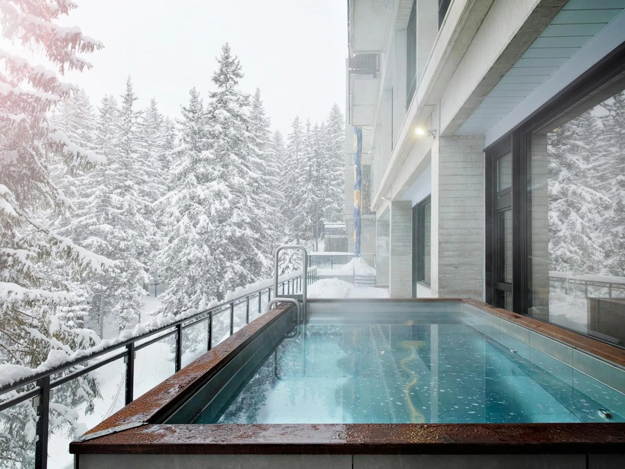 Winter in Totem, Friendly Hotel & Spa