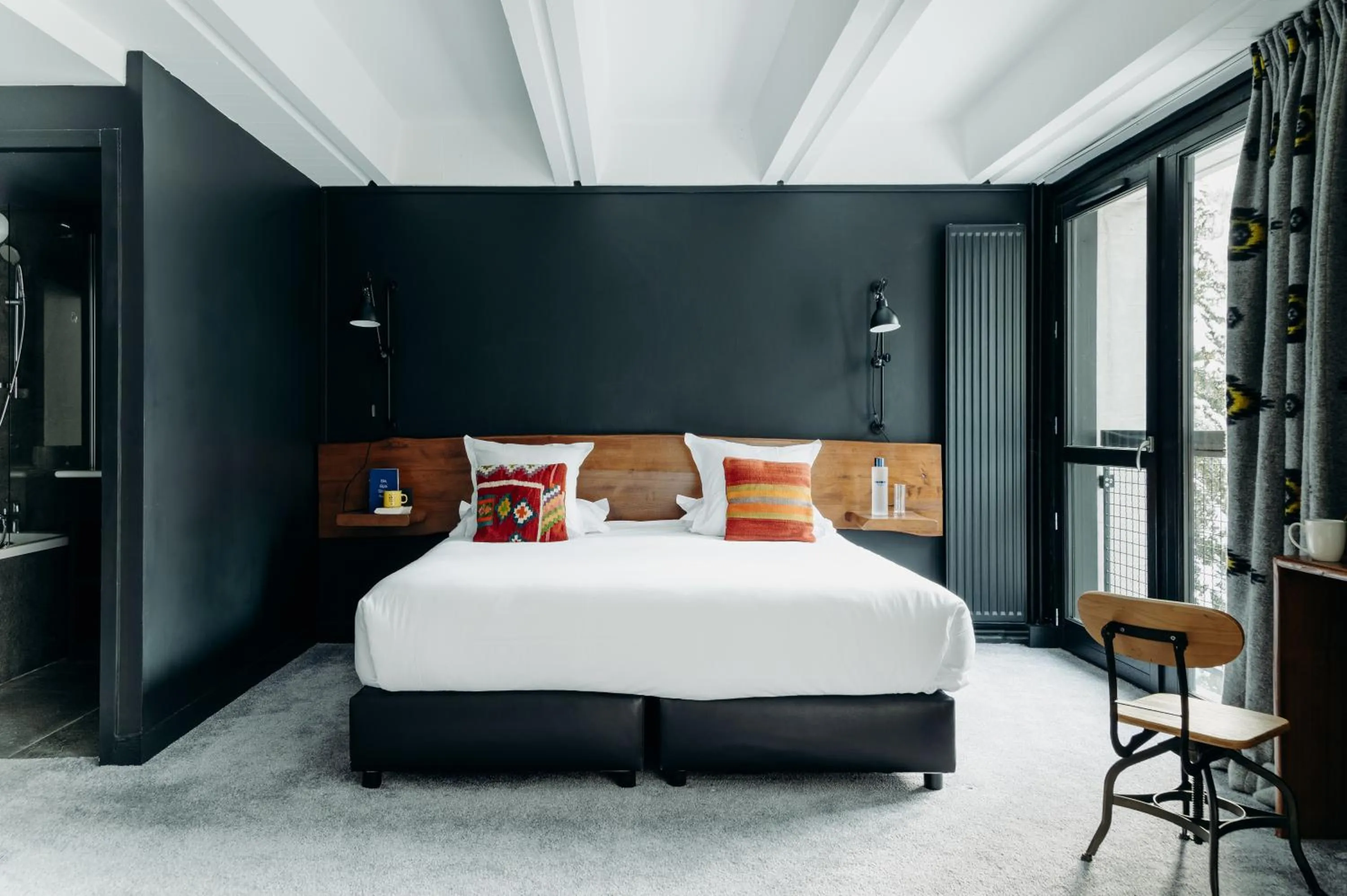 Bed in Totem, Friendly Hotel & Spa