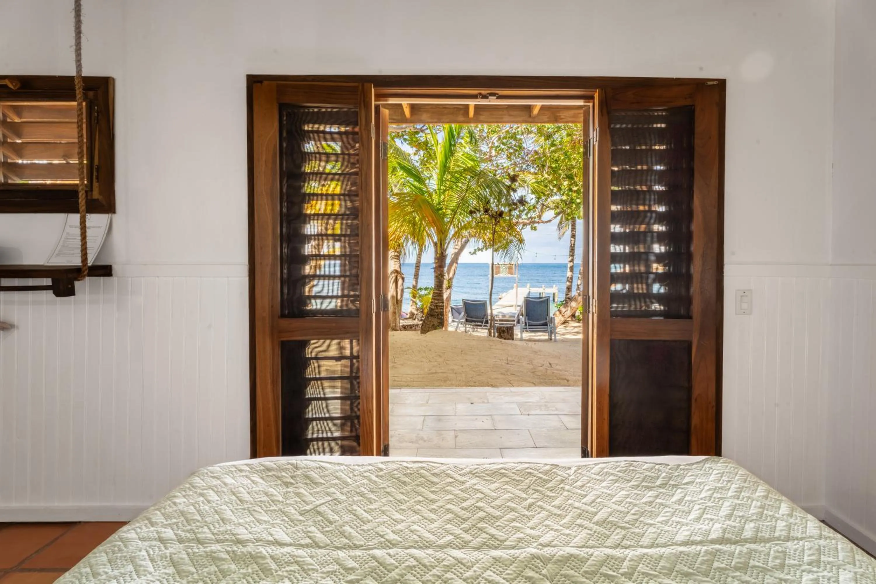 Bed in Camp Bay Lodge