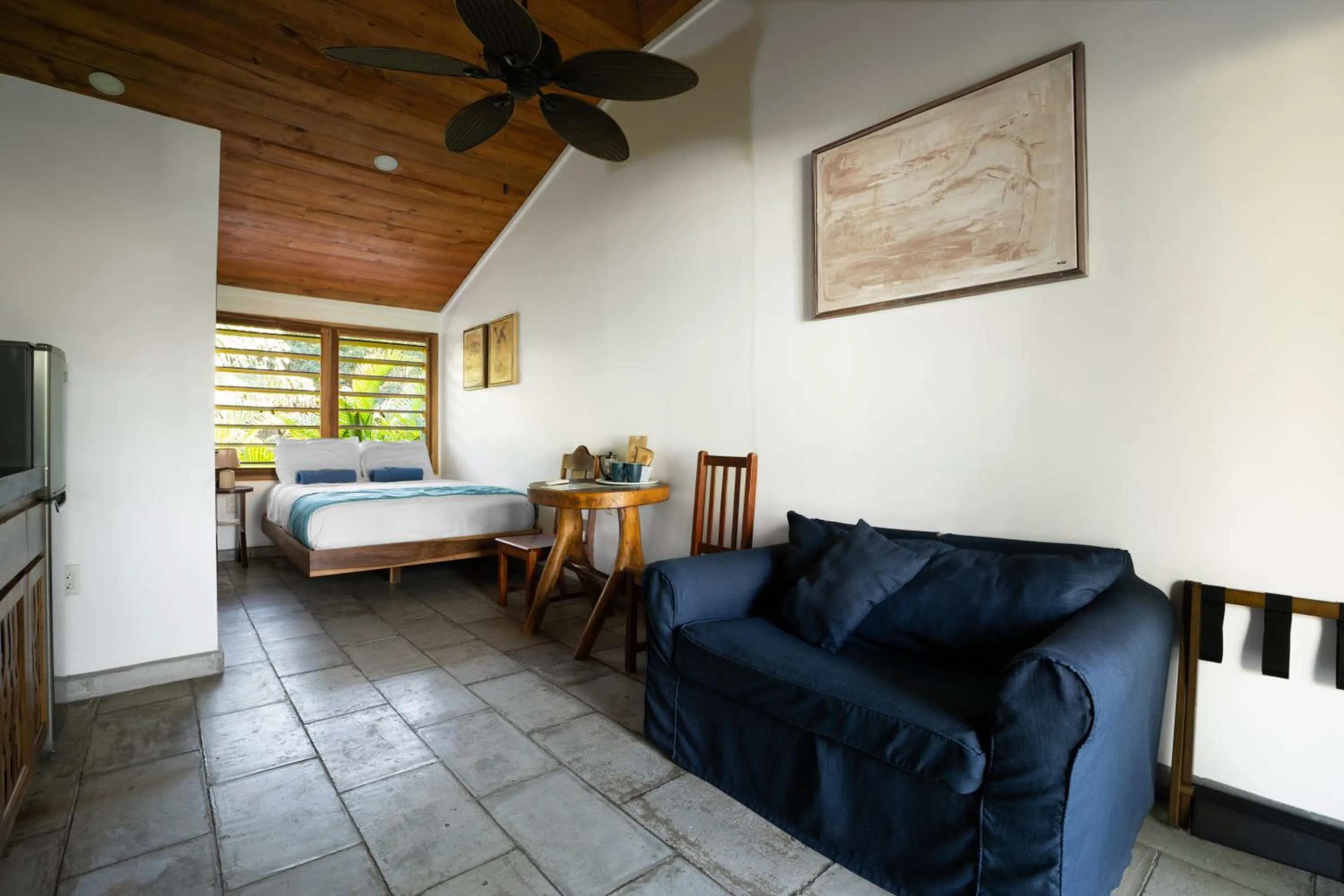 Bed in Camp Bay Lodge