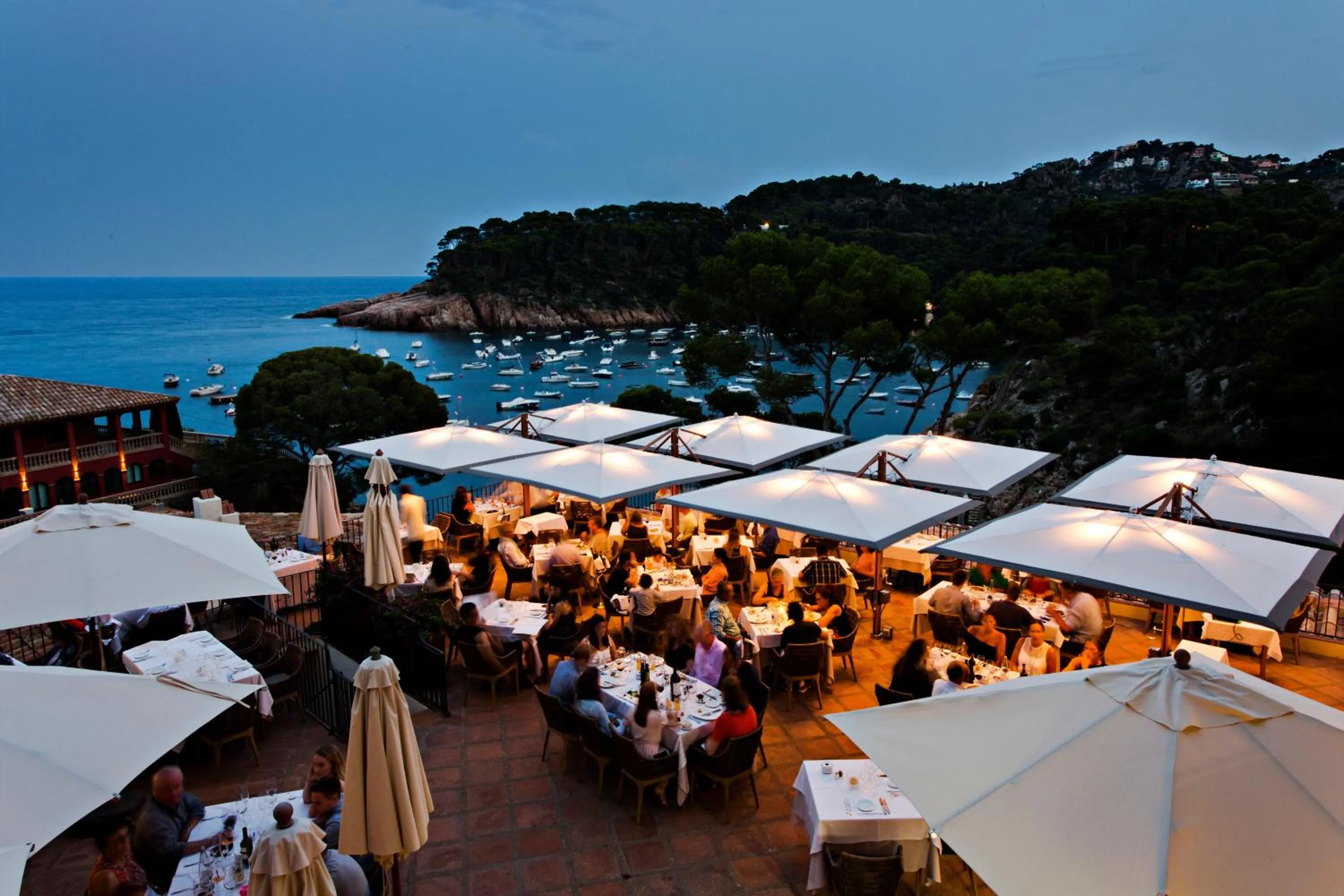 Restaurant/places to eat in Hotel Aigua Blava