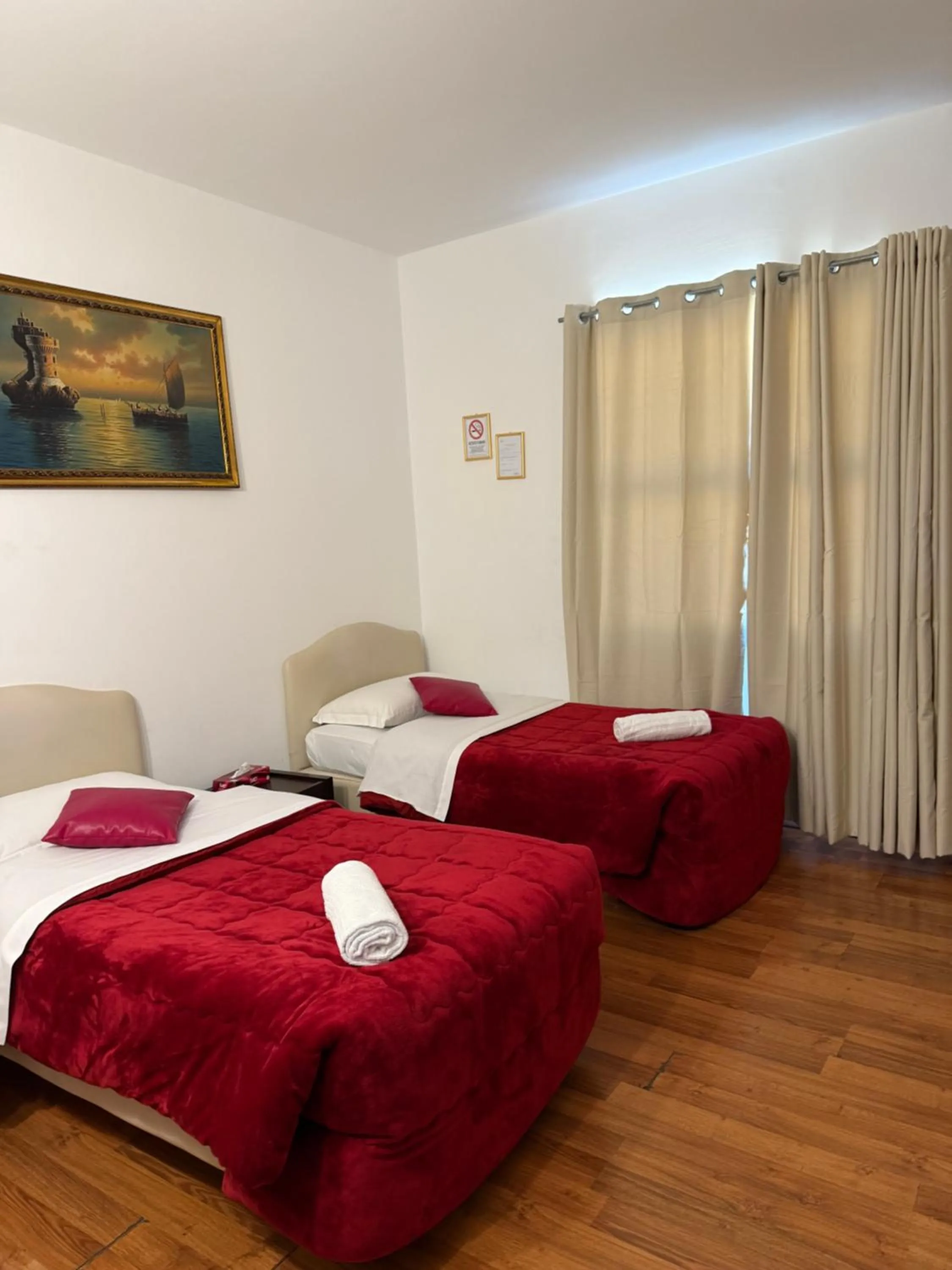 Bed in Two Ducks Hostel