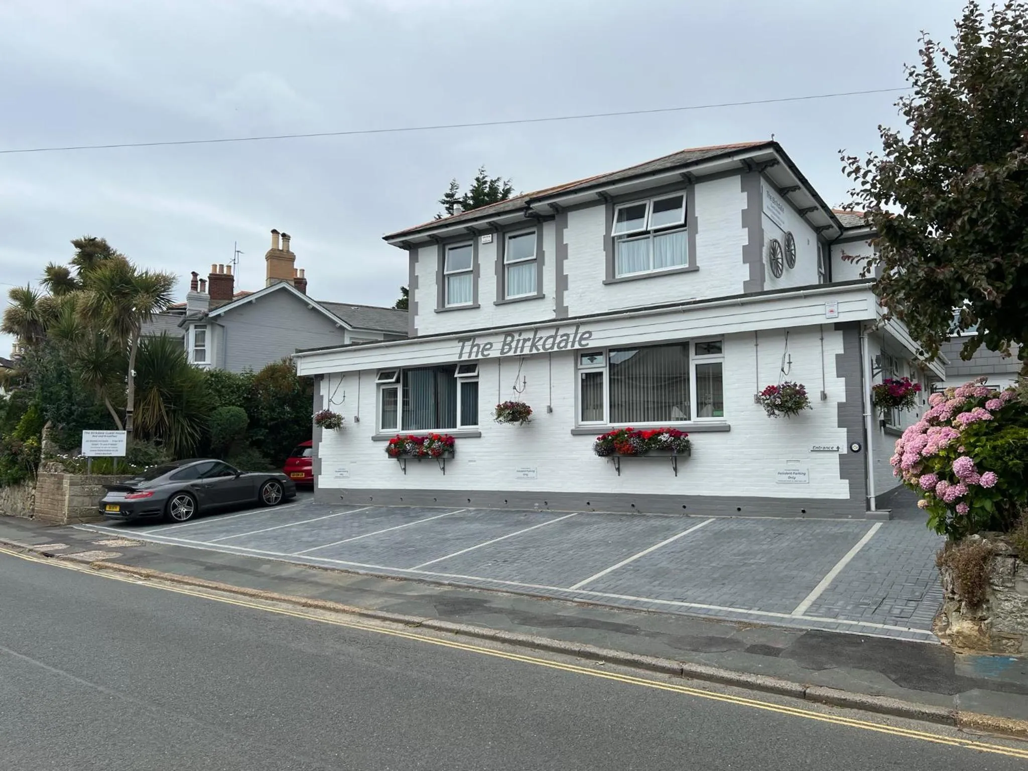 Property building in Birkdale Guest House