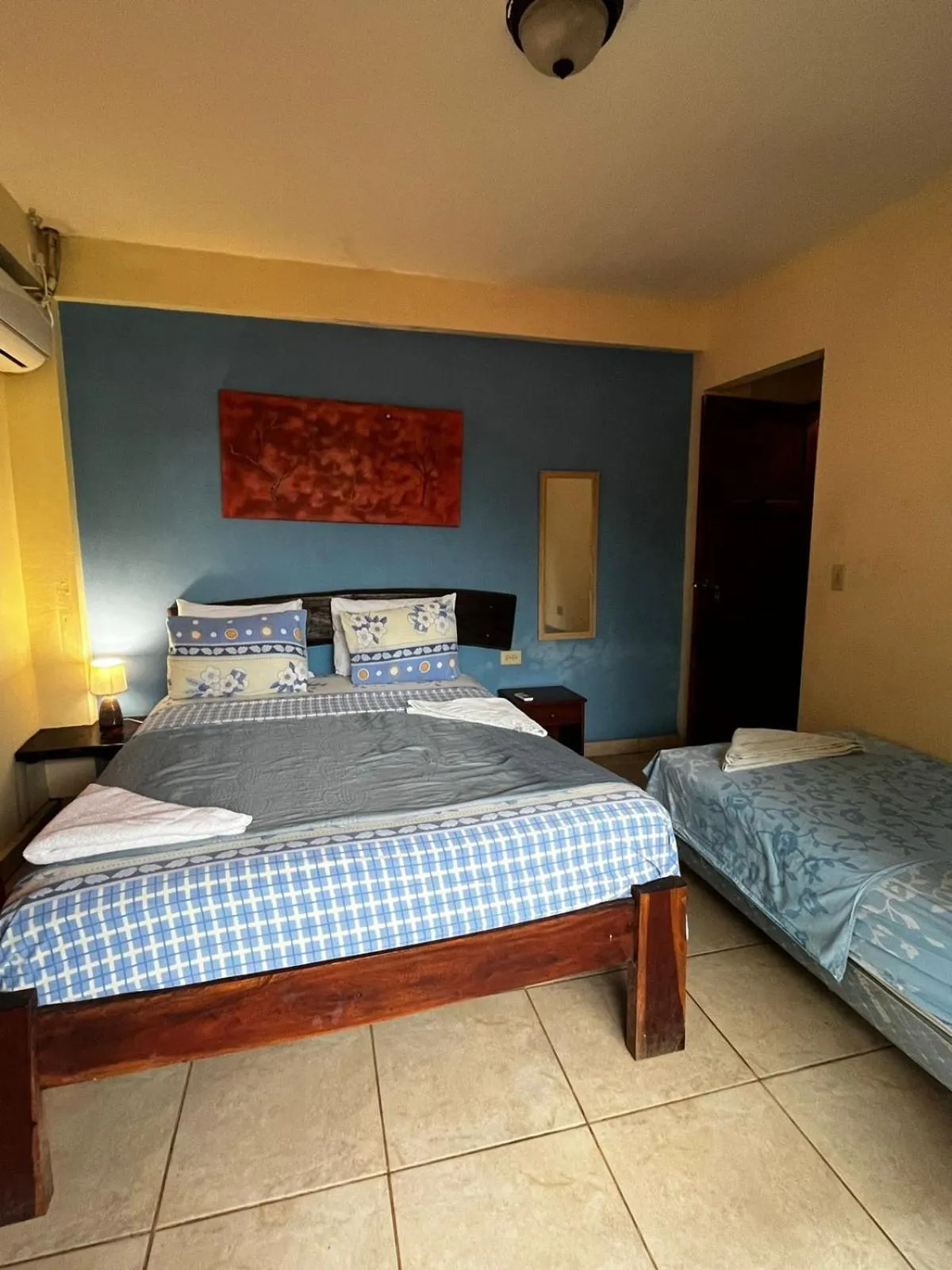 Bed in Hotel y Restaurante Mama Ines