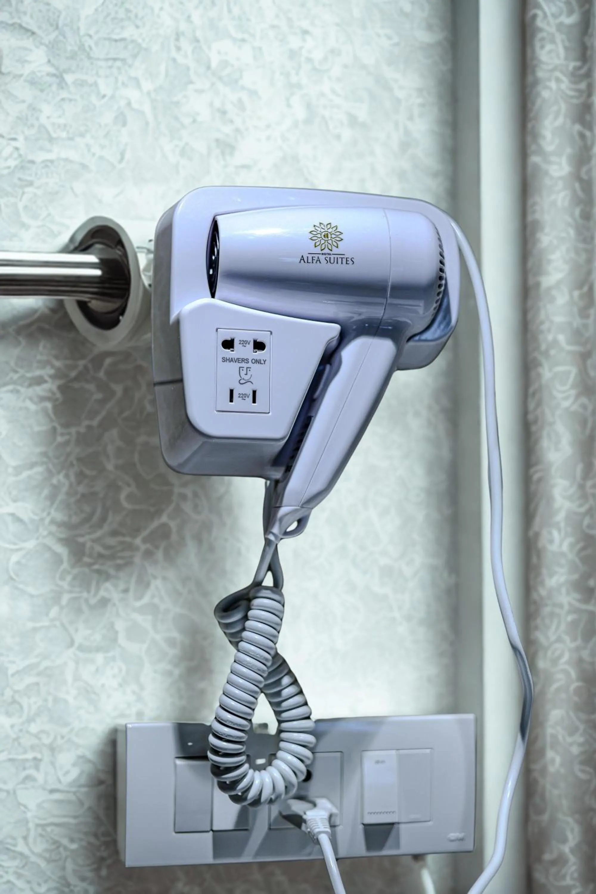 hair dryier in Hotel Alfa Suites