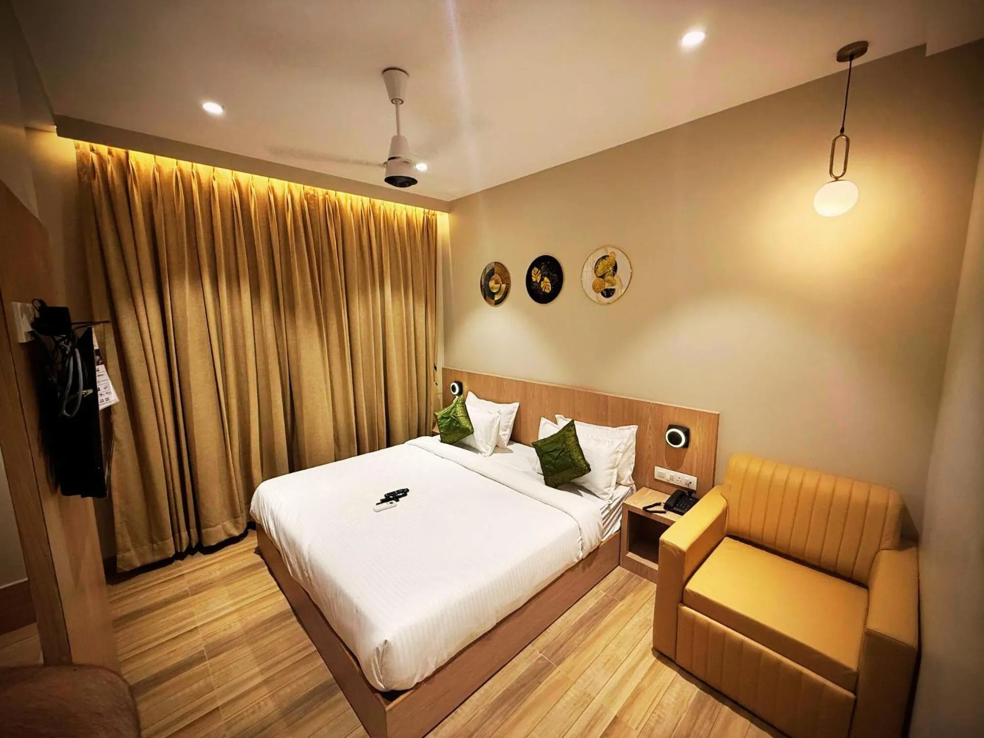 Bed in Hotel Alfa Suites