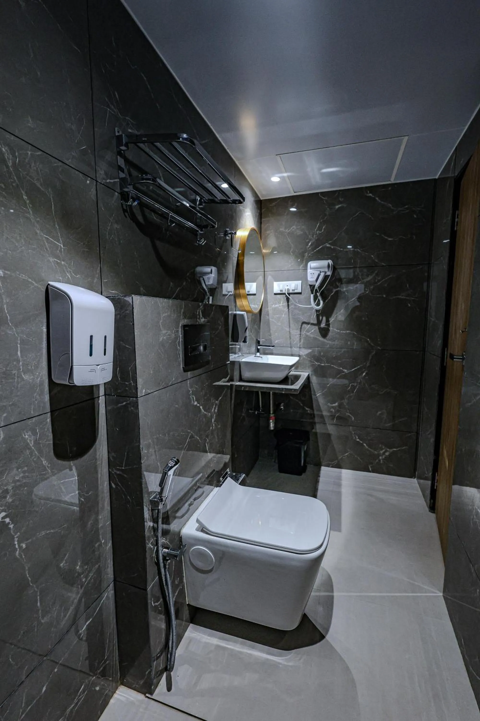 Bathroom in Hotel Alfa Suites