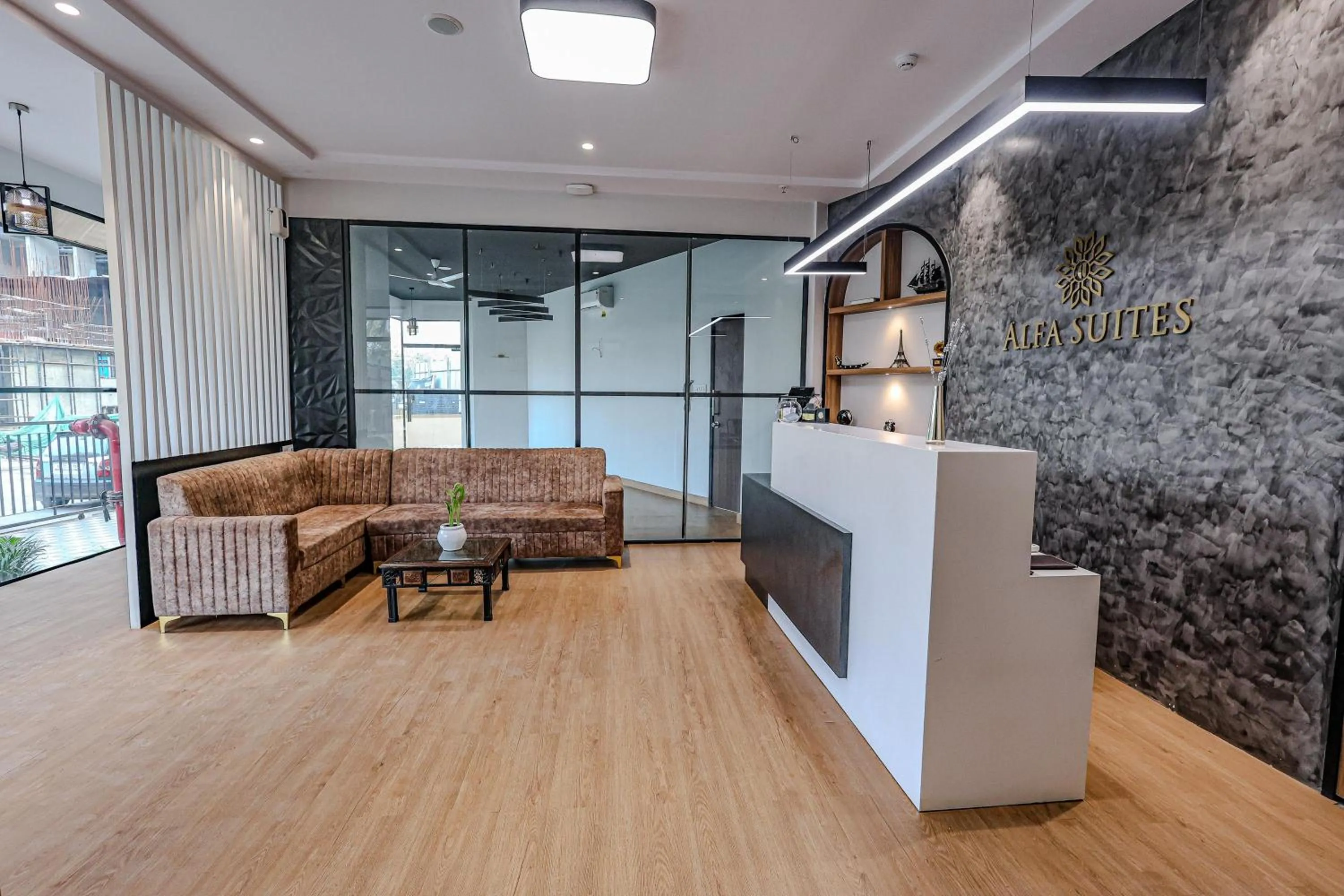 Lobby or reception in Hotel Alfa Suites