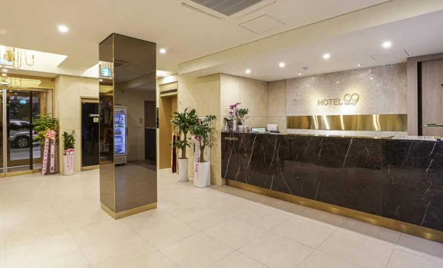 Lobby or reception in Hotel 99 Prestige