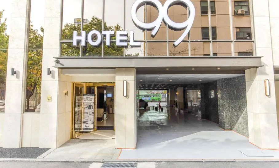 Hotel 99 Prestige