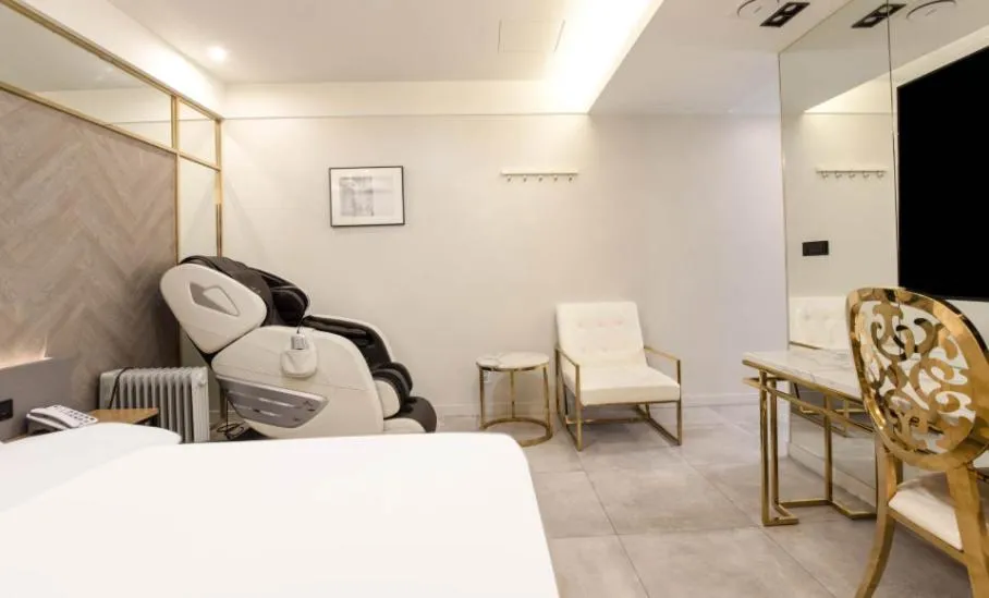 Bed in Hotel 99 Prestige