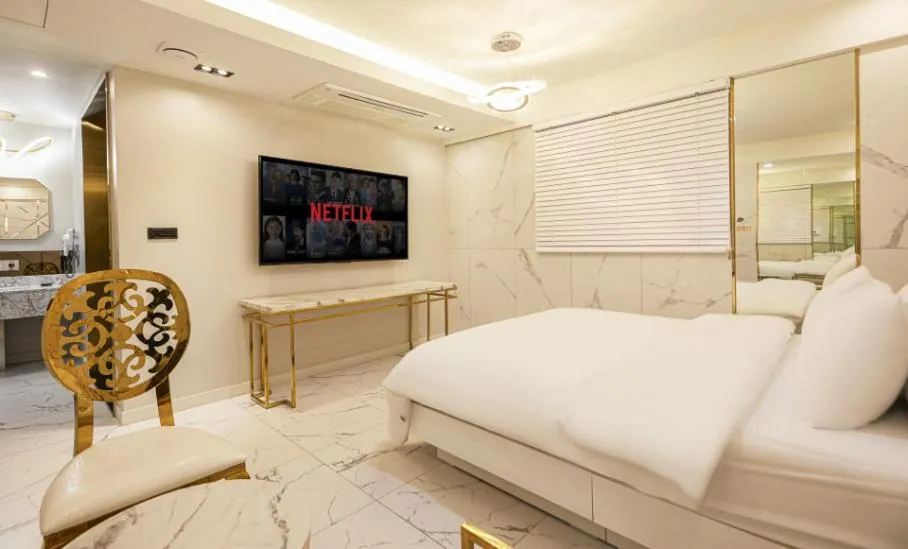 Bed in Hotel 99 Prestige