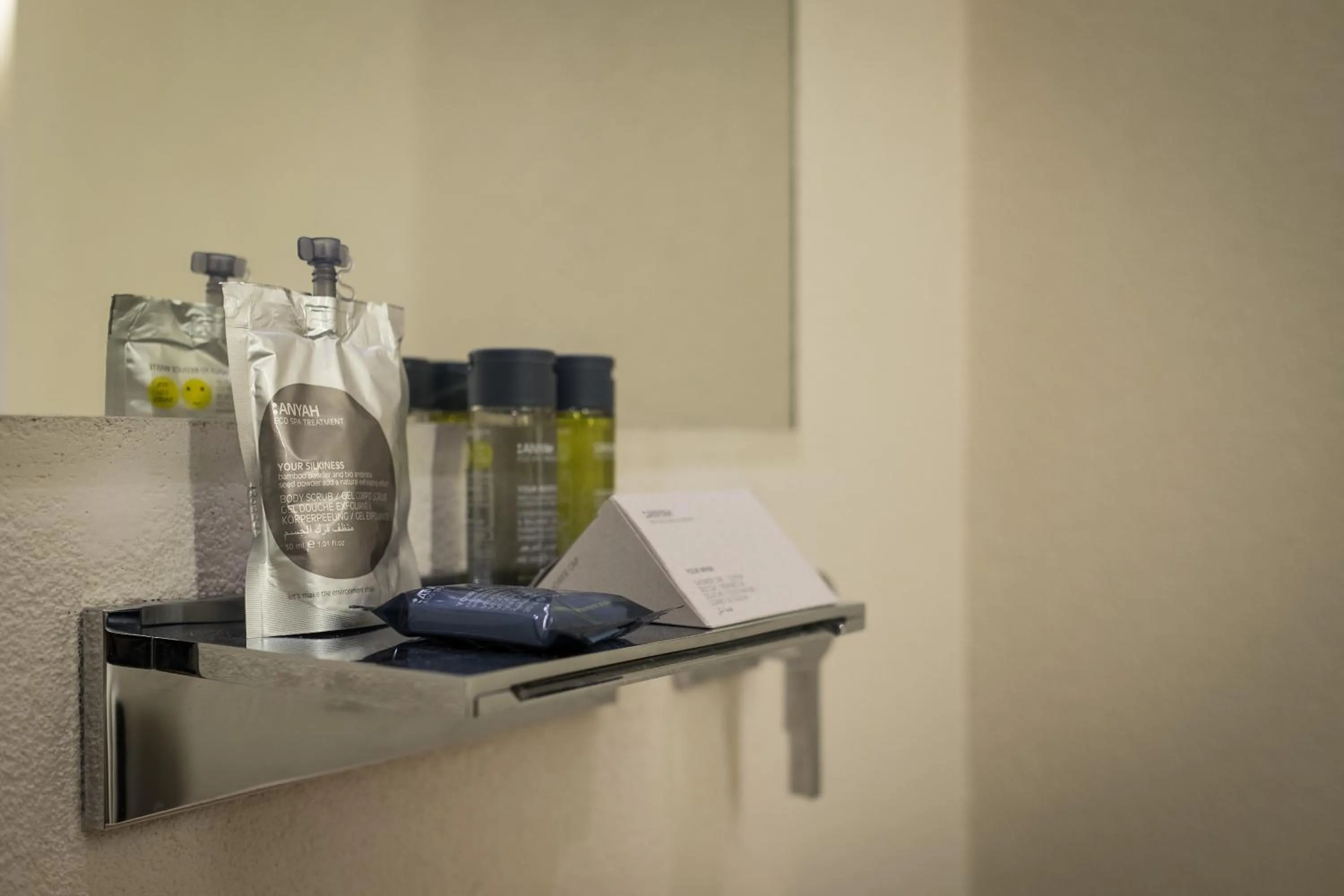 Bathroom in Room 230 Roma Luxury Suites