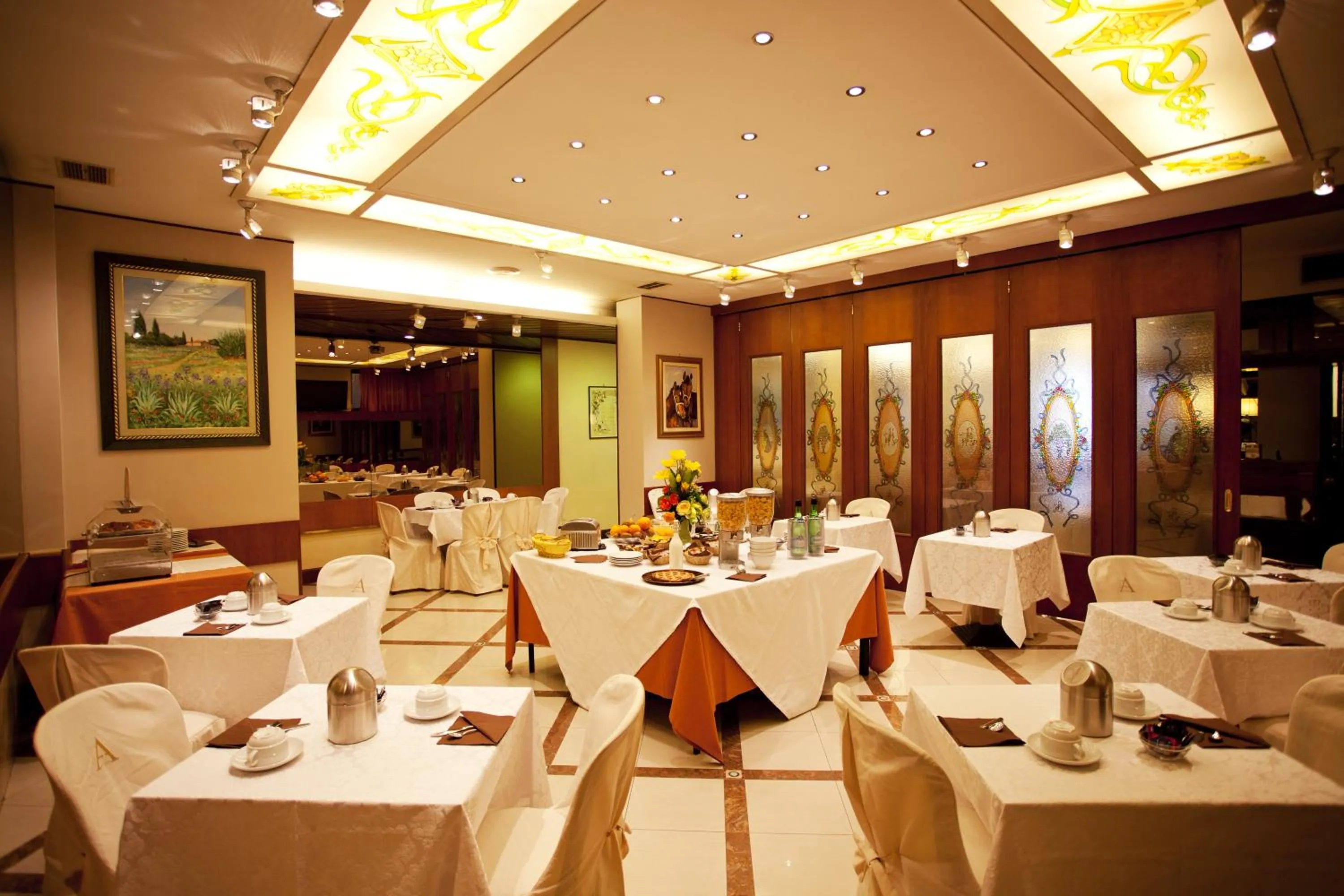 Restaurant/places to eat in Augustus