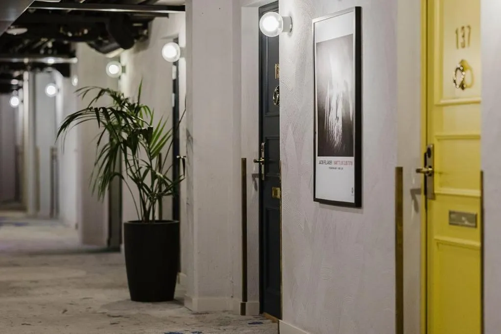 Property building in Hotel With Urban Deli