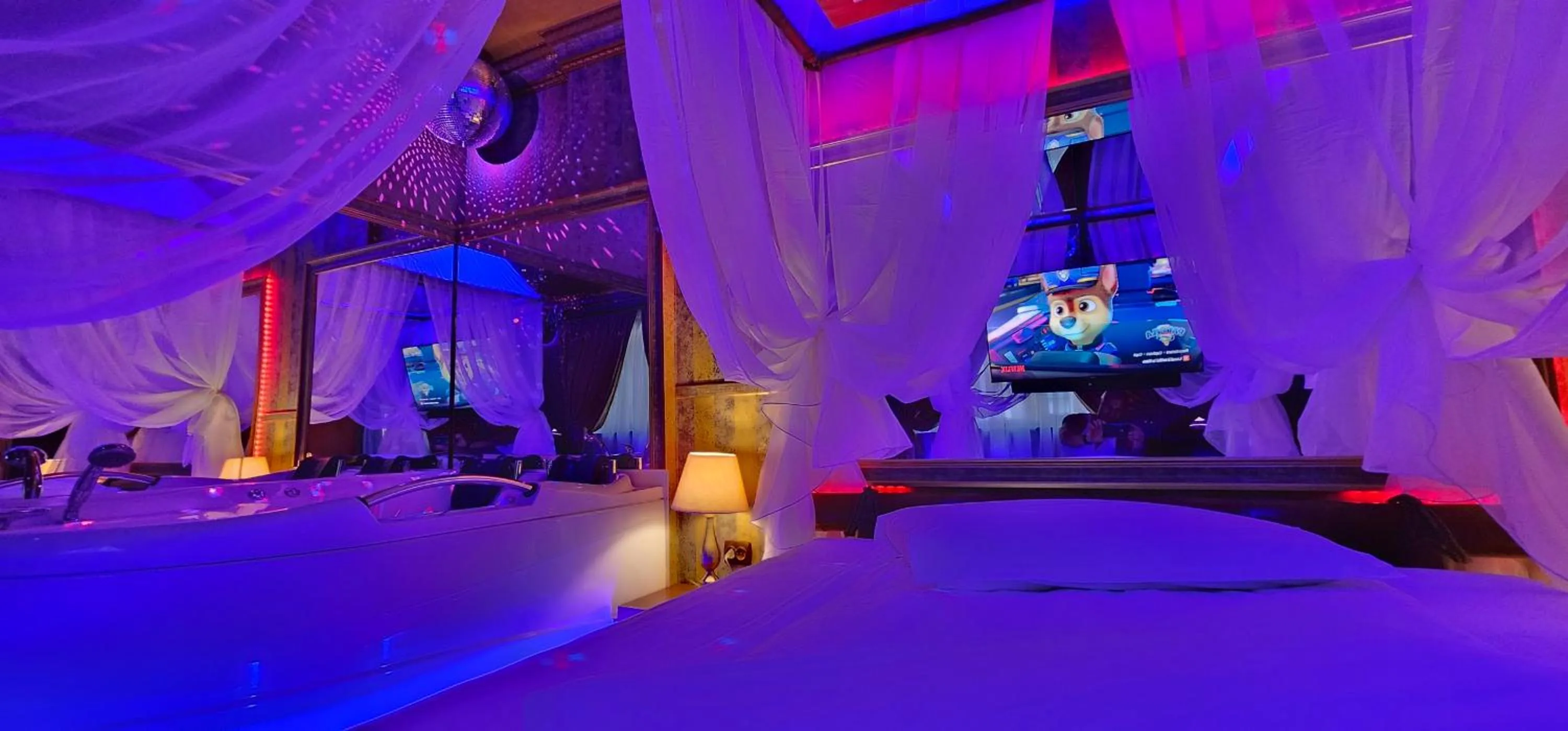 Bed in Hotel Boutique Mikaela (Adult Only)