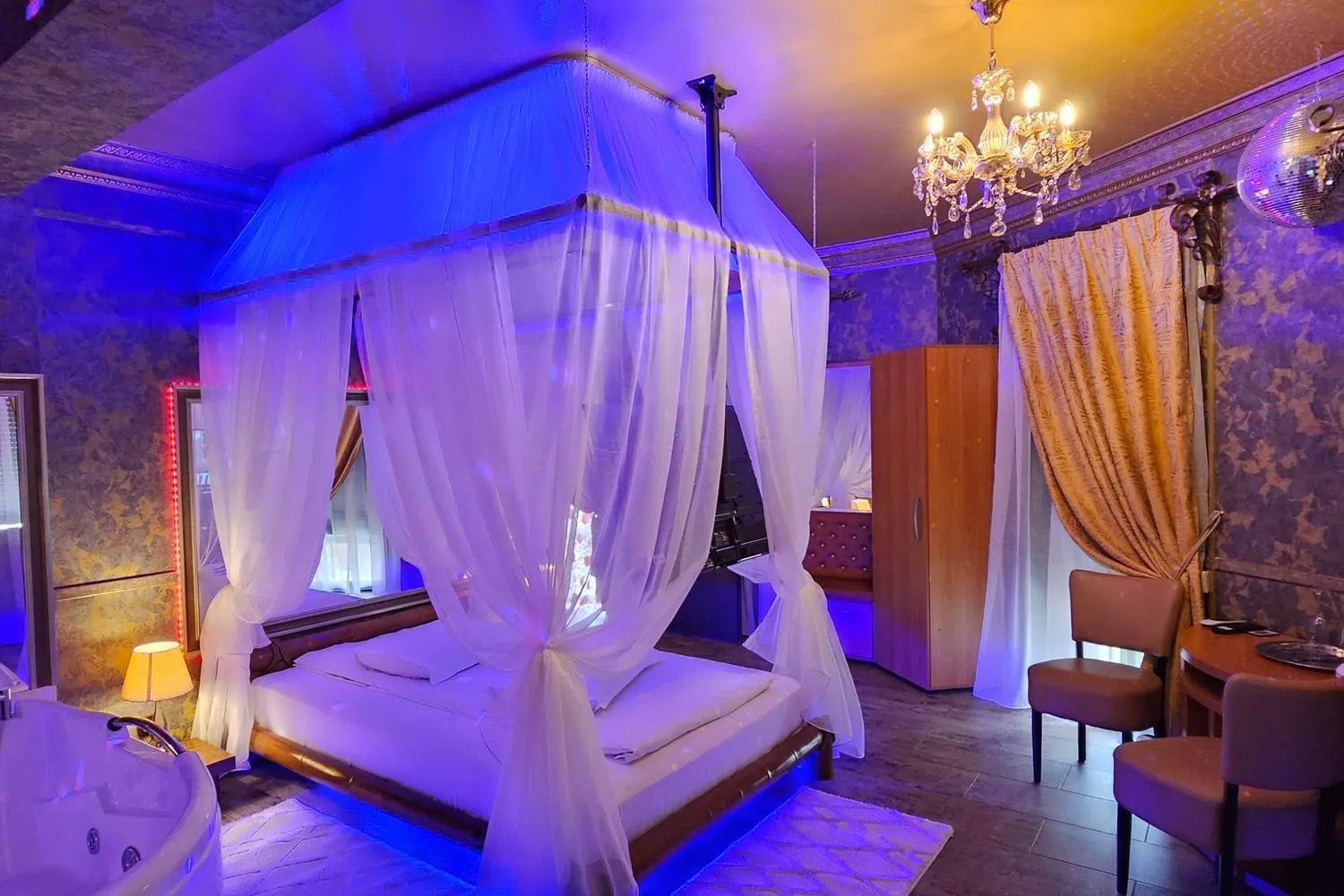 Bed in Hotel Boutique Mikaela (Adult Only)