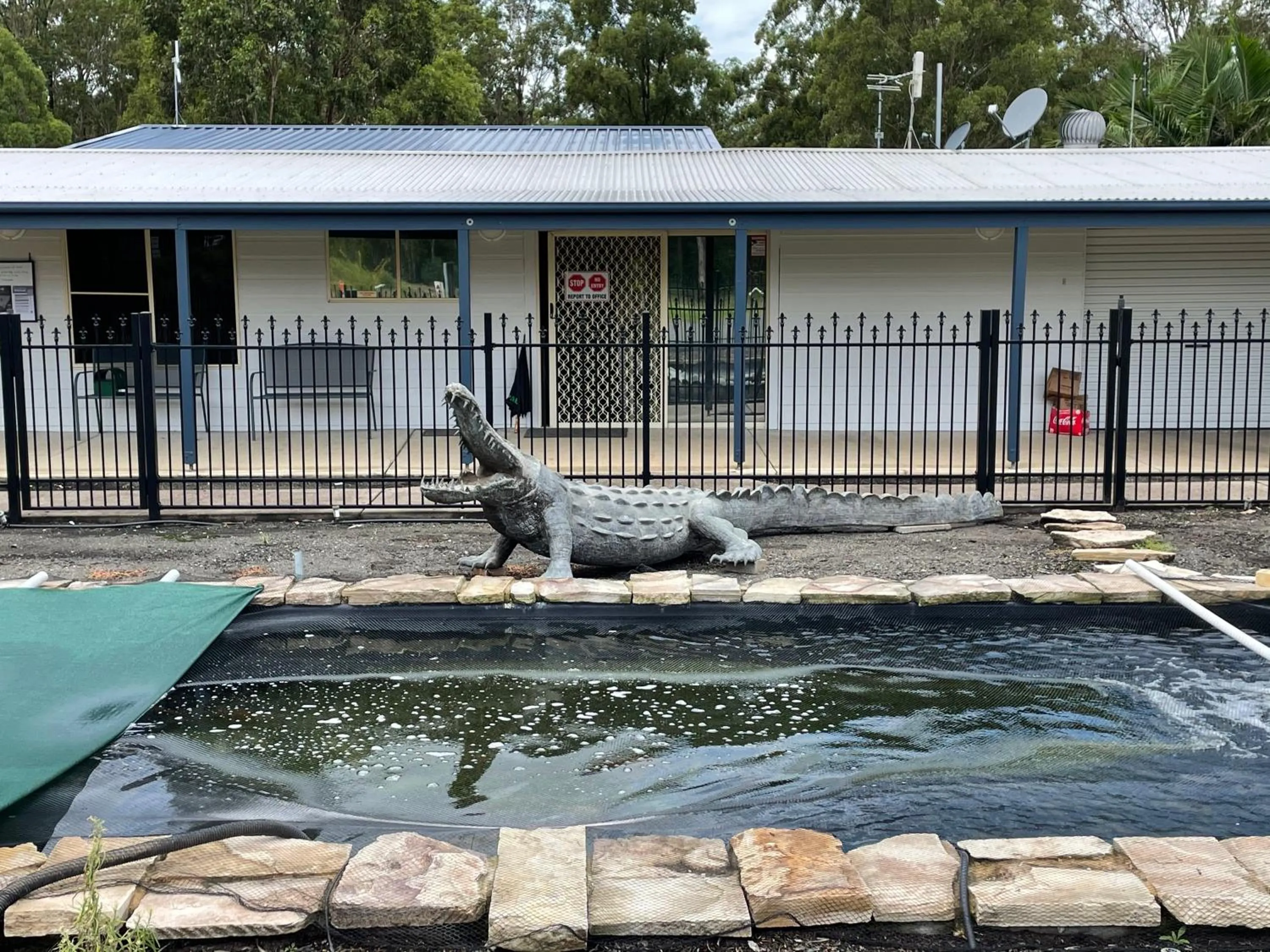 Facade/entrance in Australian Motor Home Tourist Park Twelve Mile Creek
