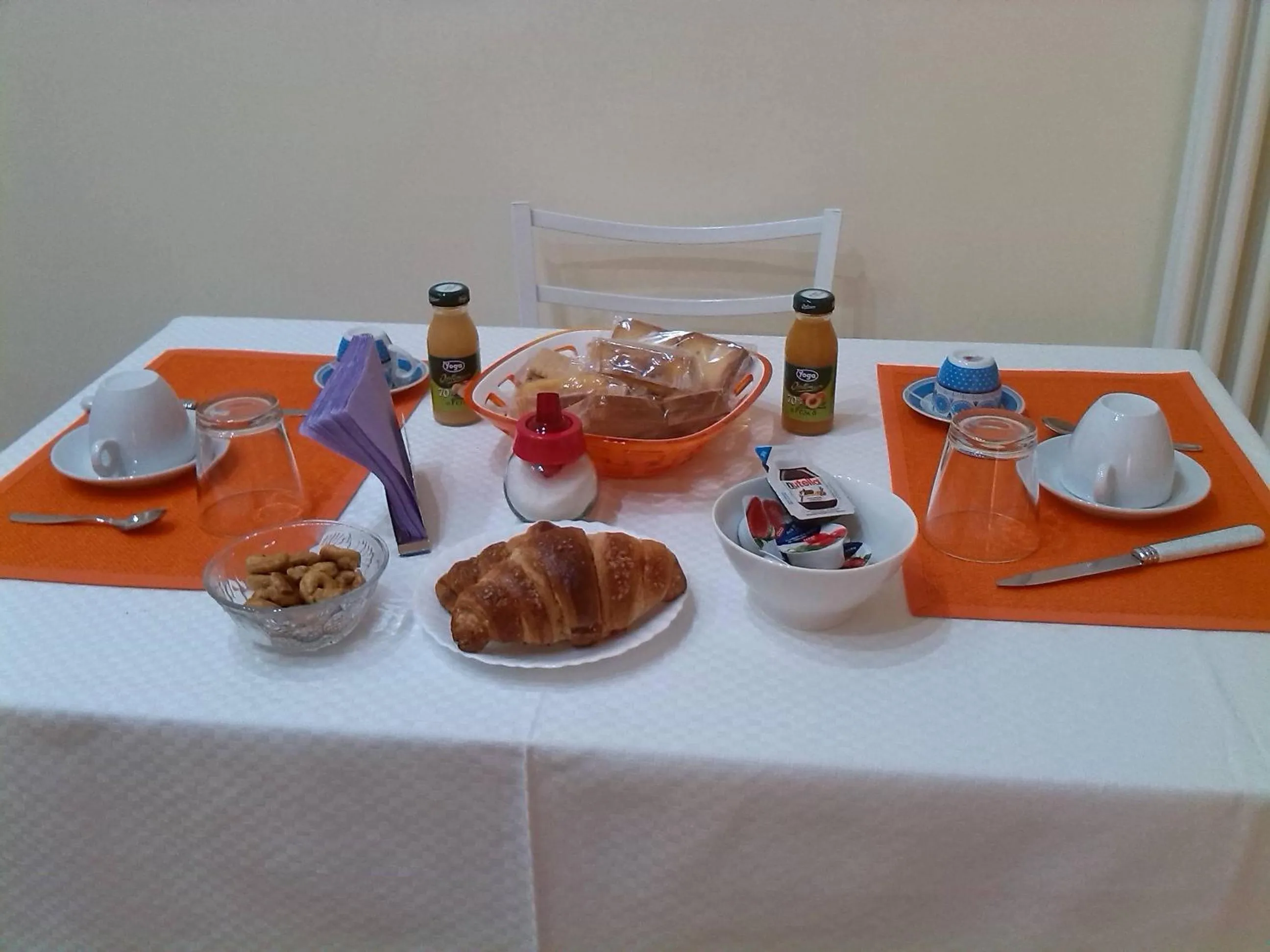 Italian breakfast in Le Due Nicchie